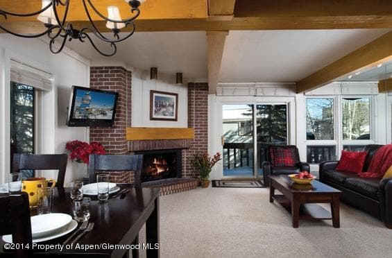 70 Gallun Lane #101 - Photo 2