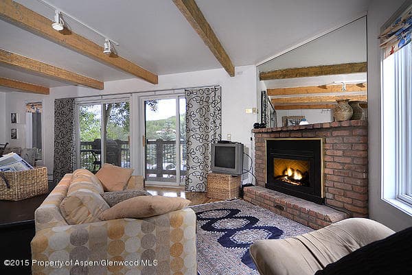 35 Upper Woodbridge Road 19a 19a - Photo 3
