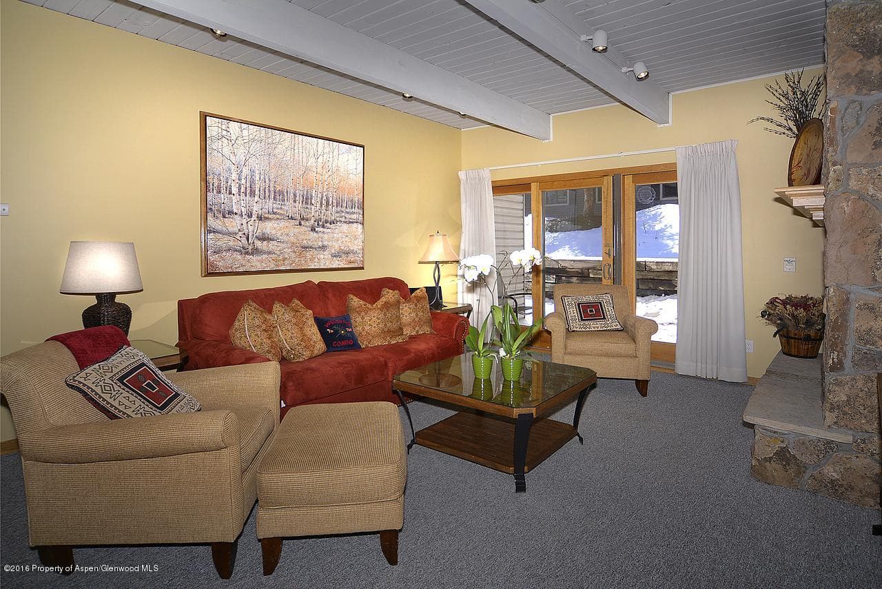 690 Carriage Way B-2g, Snowmass Village, CO 81615