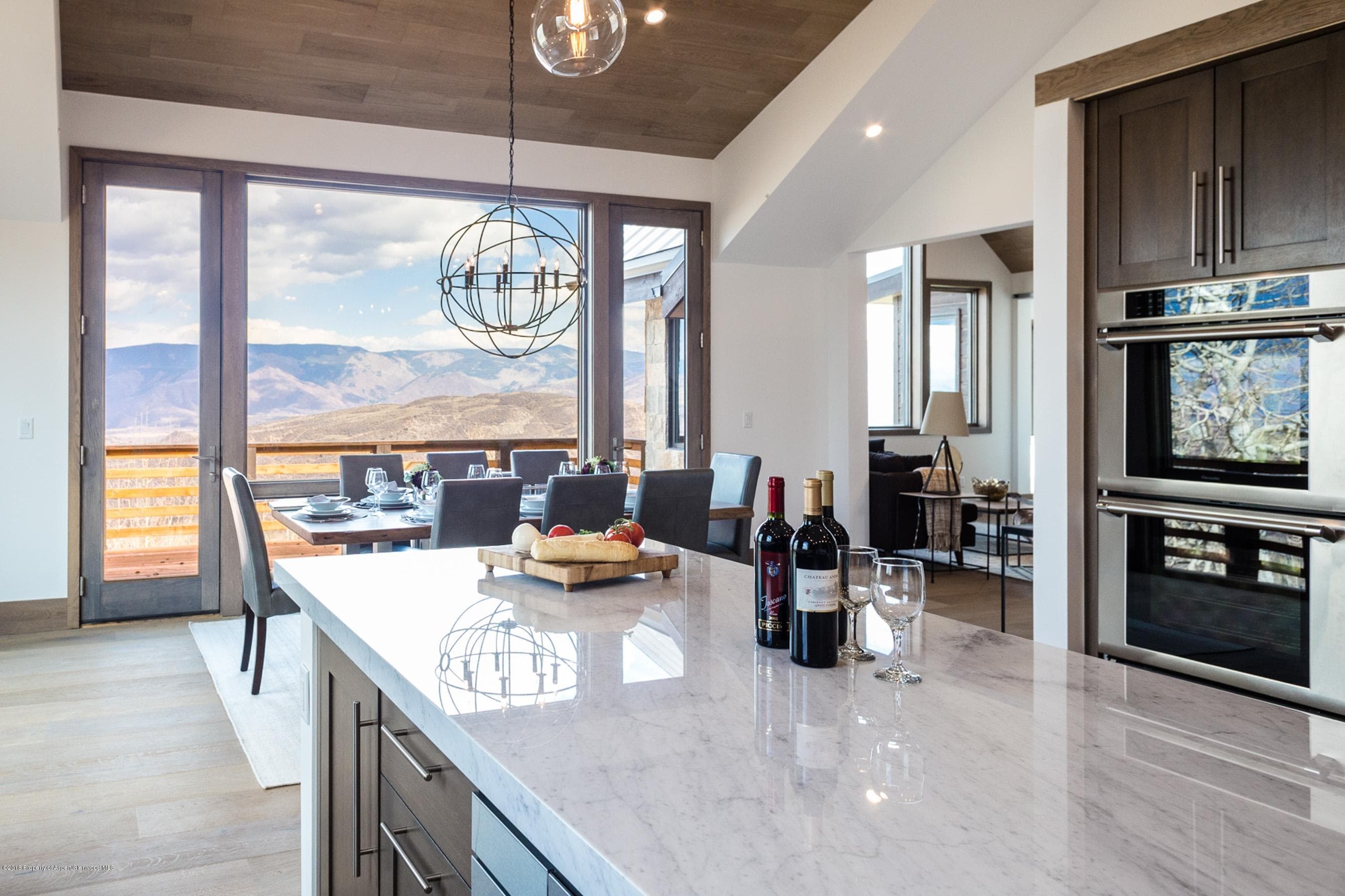 1382 Faraway Road - Photo 9