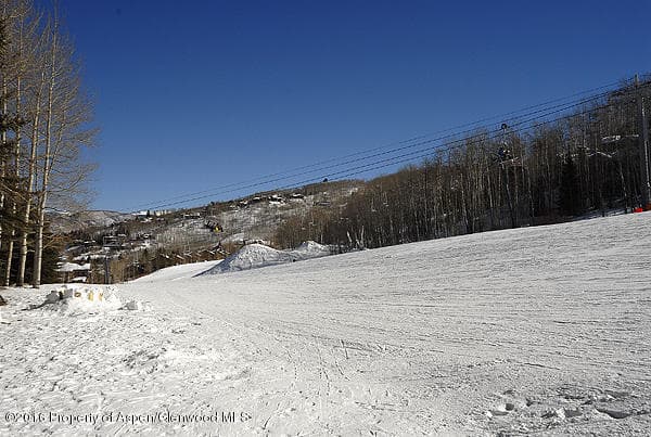 70 Gallun Lane 205-B - Photo 3