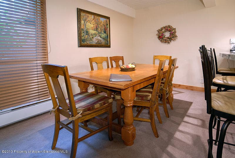 855 Carriage Way-Summit 106 Summit 106 - Photo 5
