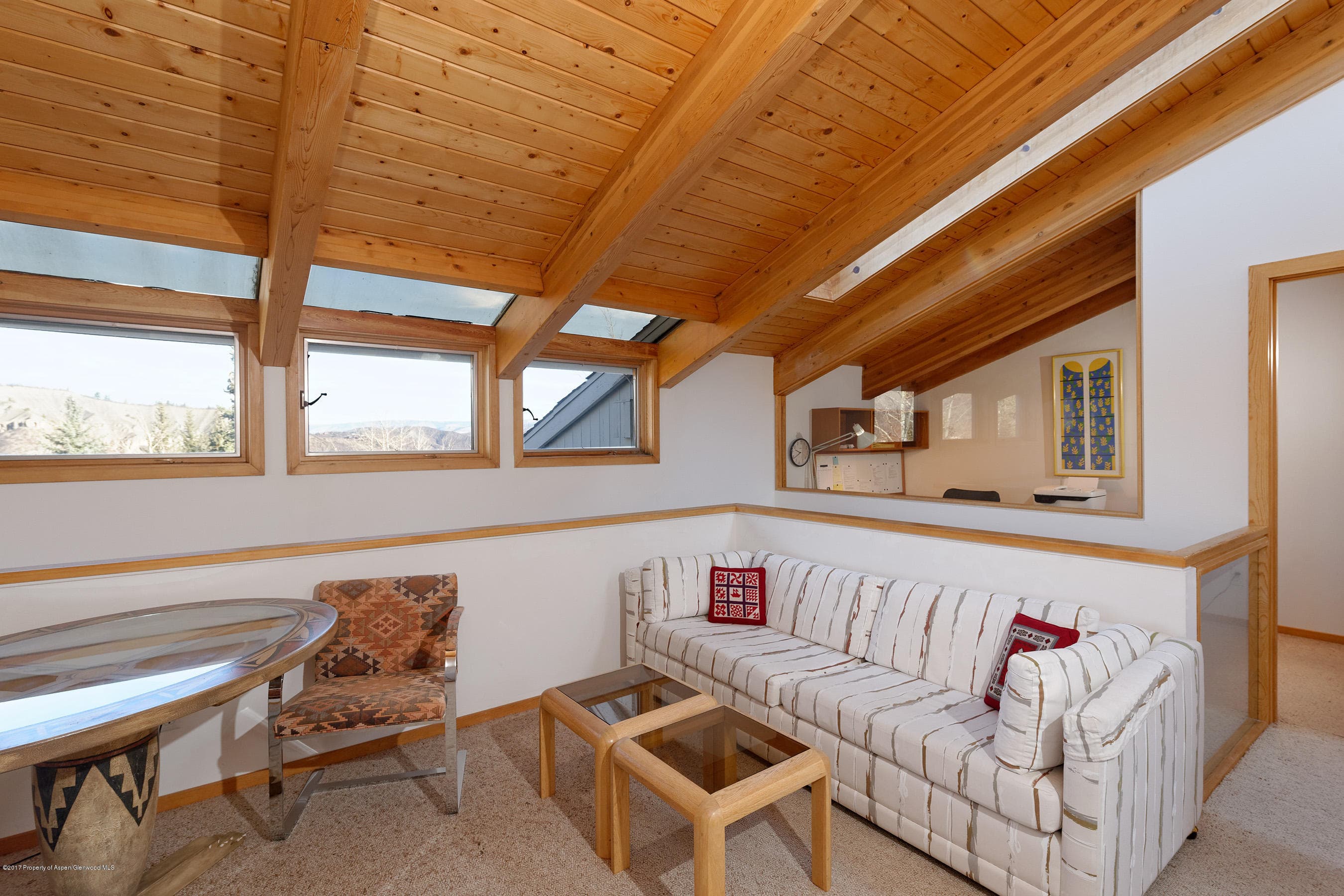 211 Deer Ridge Lane - Photo 8