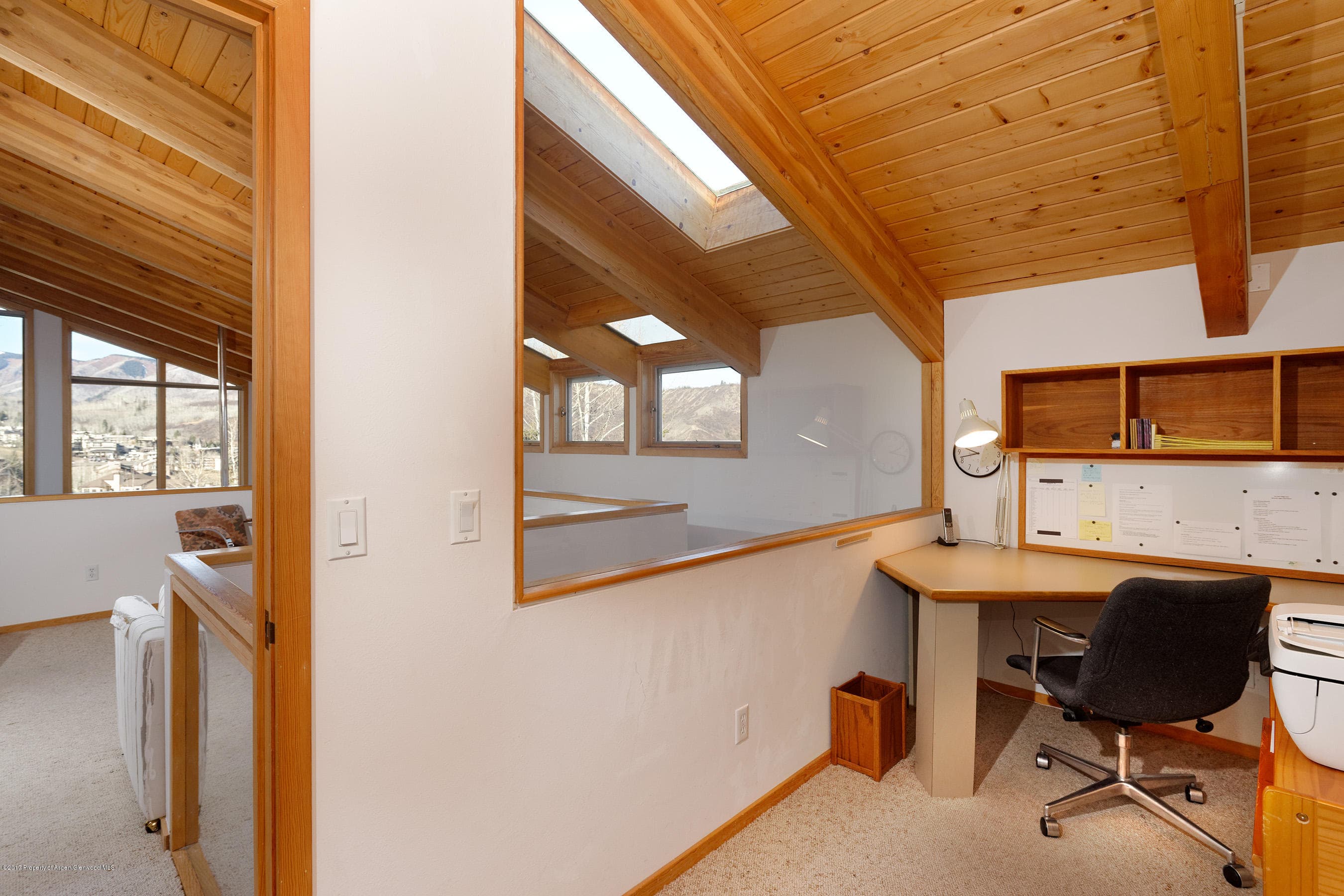 211 Deer Ridge Lane - Photo 9