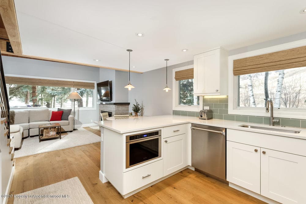 4000 Brush Creek Road 28 - Photo 2