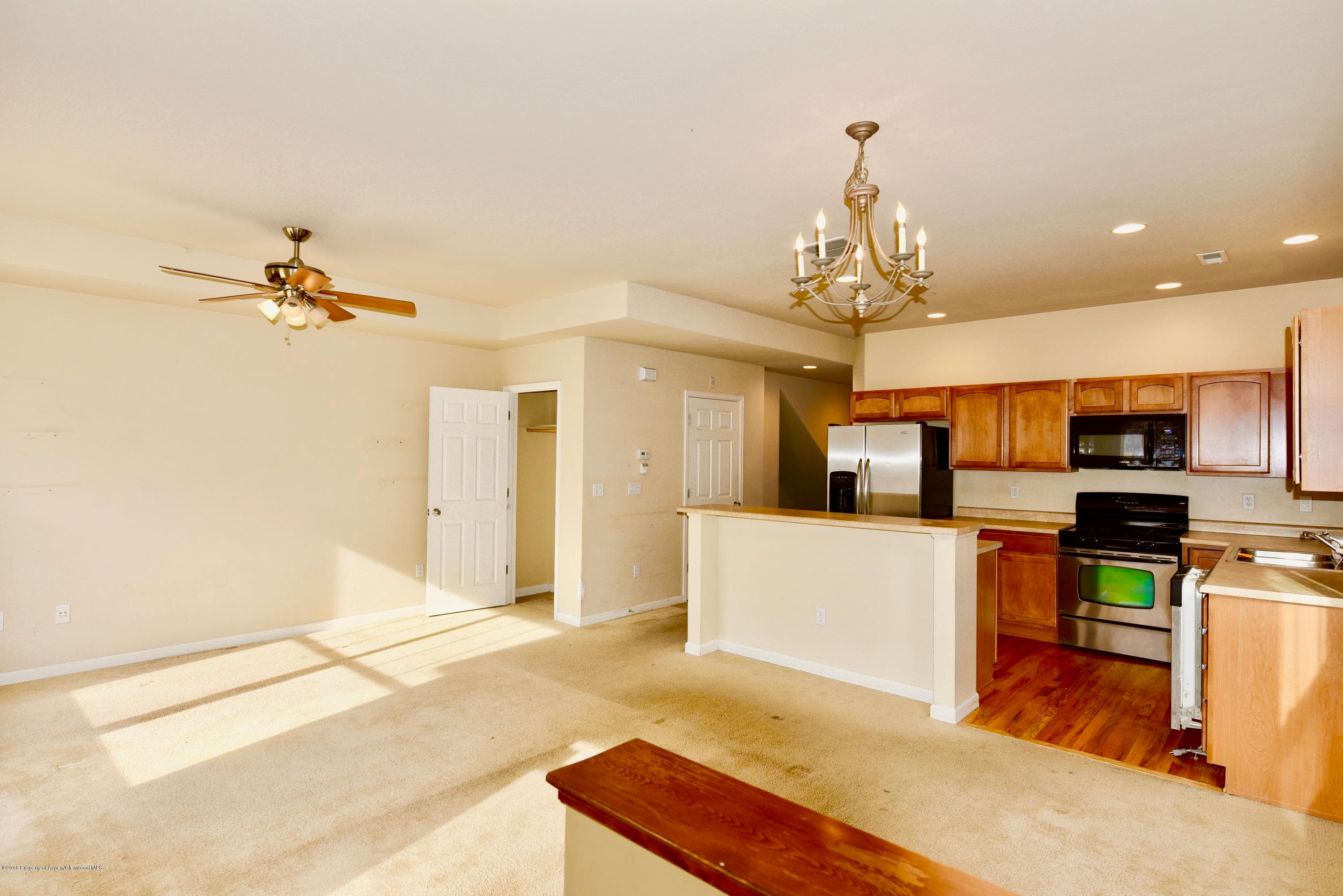 142 Airport Road - Photo 3