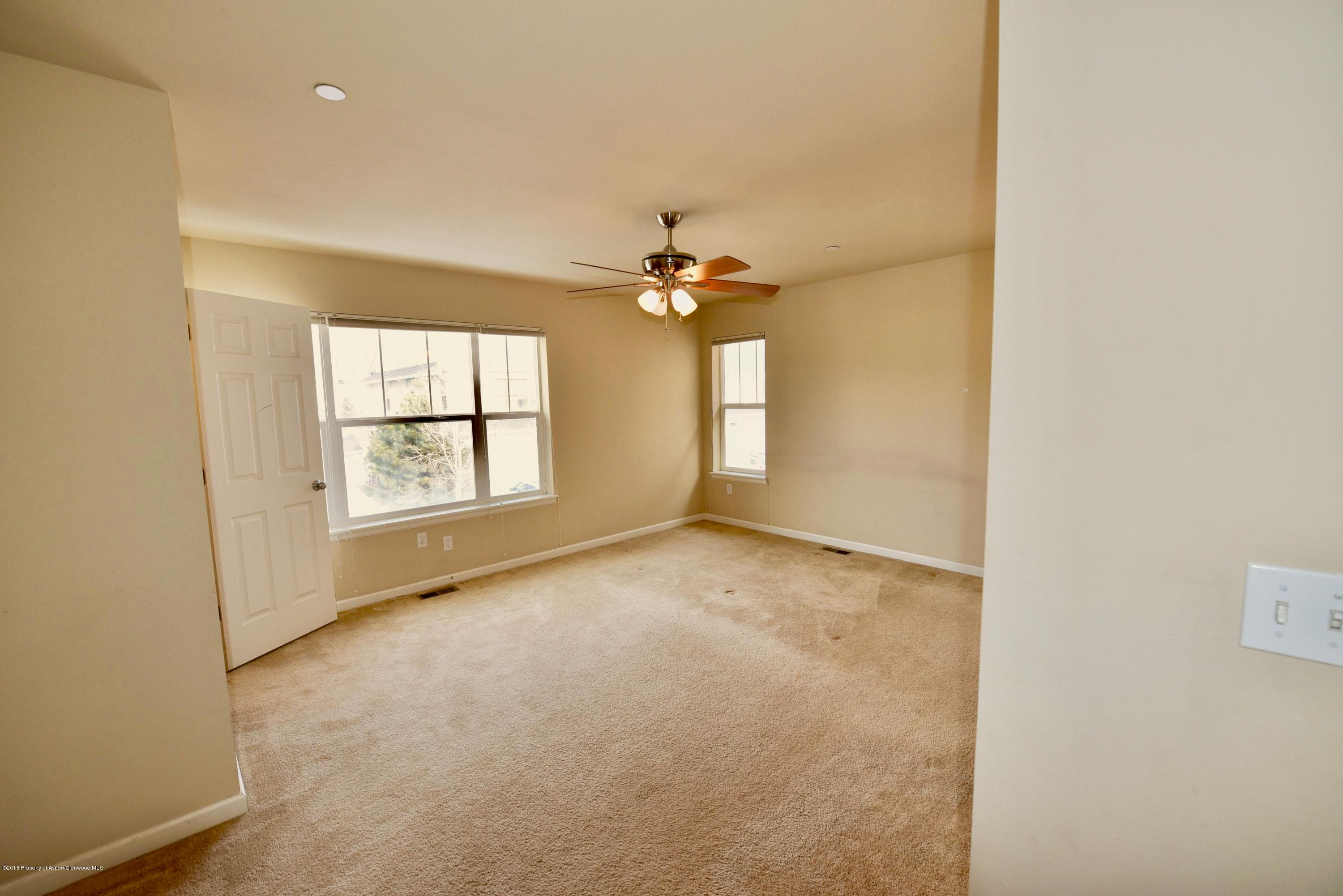 142 Airport Road - Photo 7