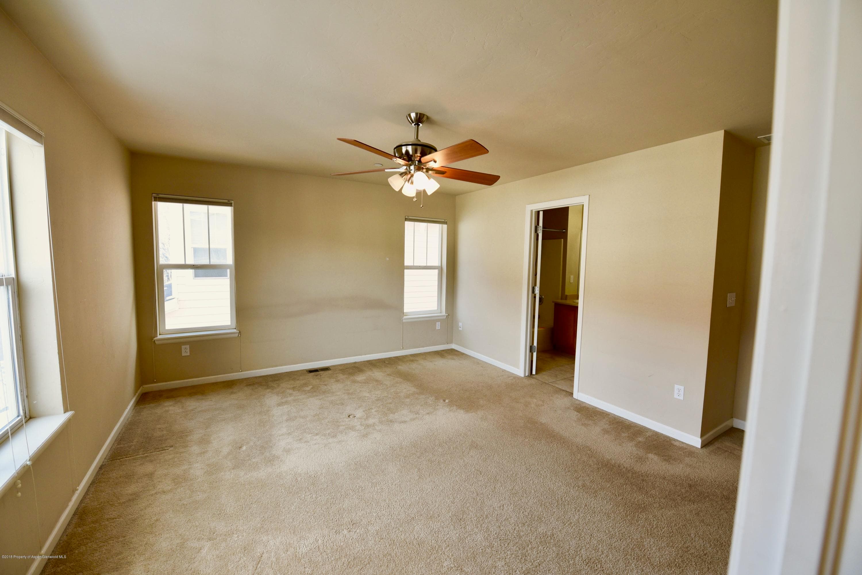142 Airport Road - Photo 8