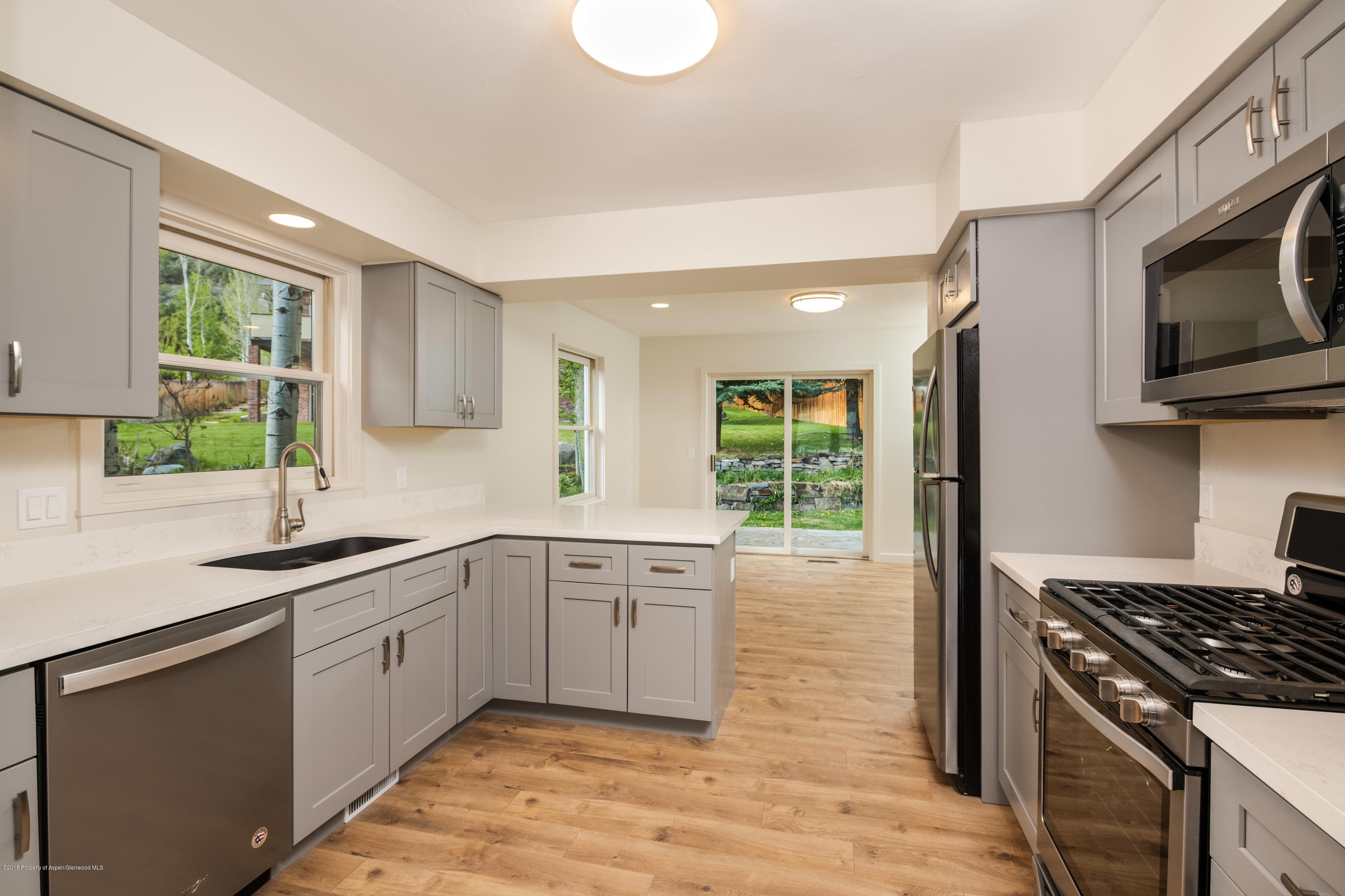330 Goose Lane - Photo 7