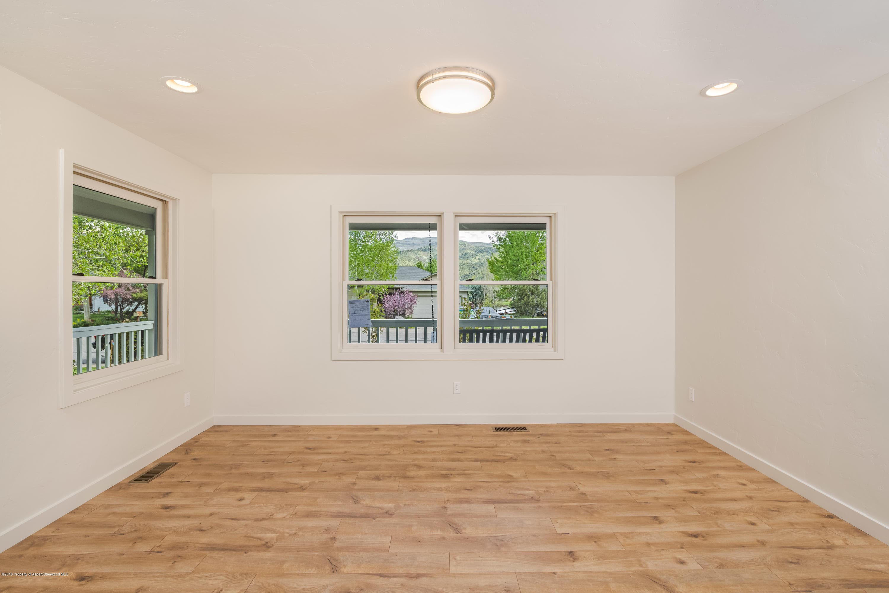 330 Goose Lane - Photo 9
