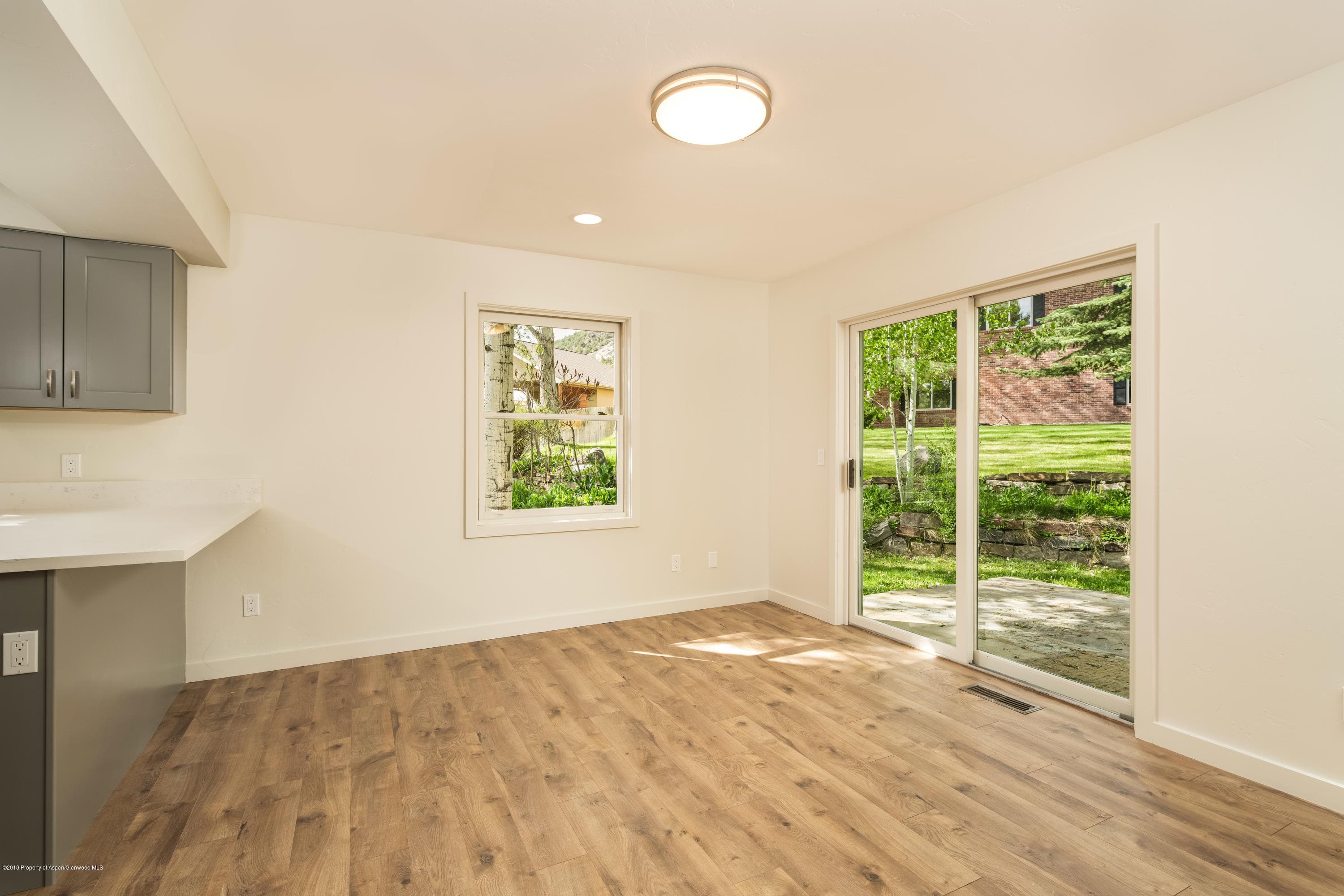 330 Goose Lane - Photo 8