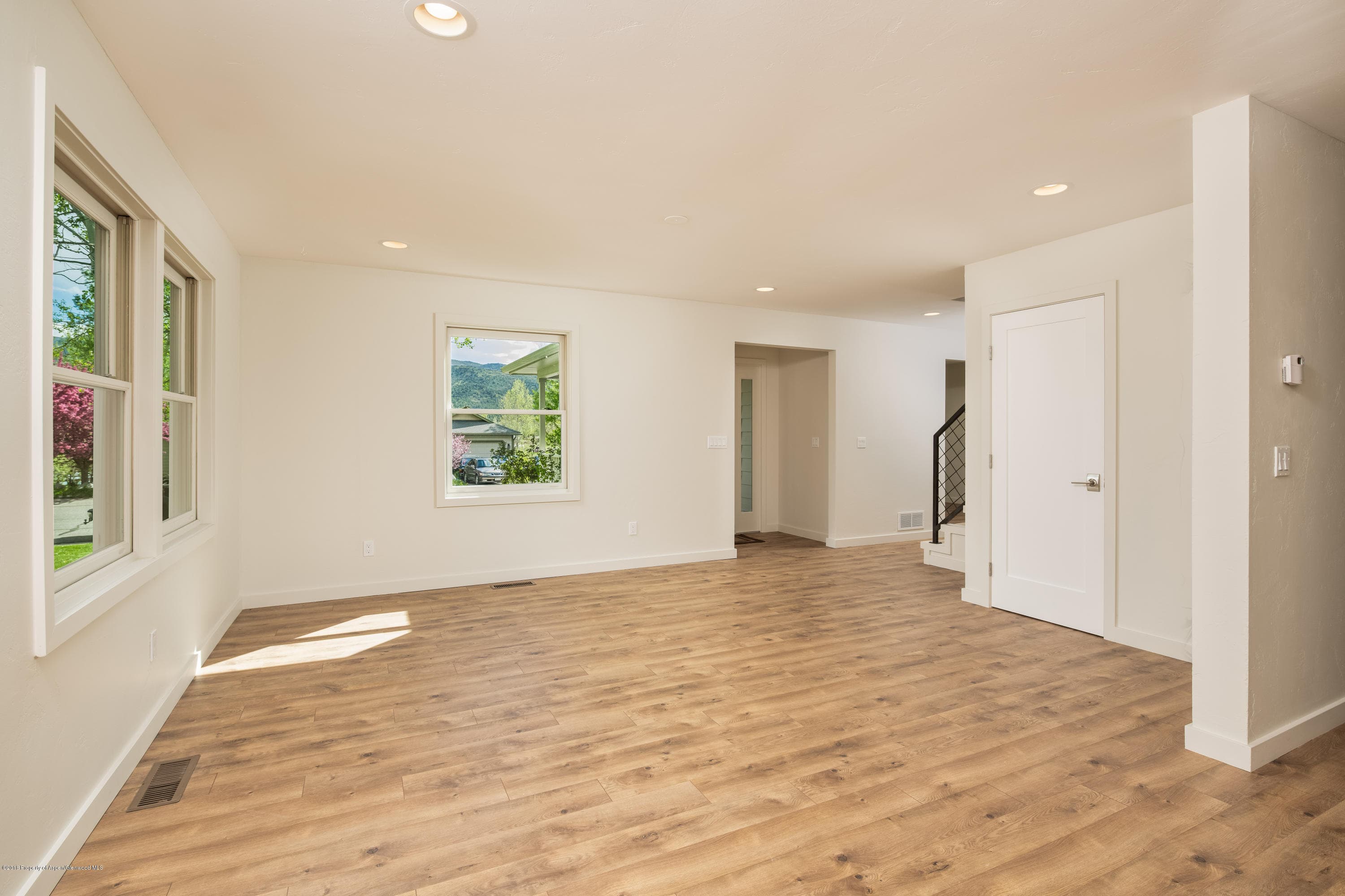 330 Goose Lane - Photo 5
