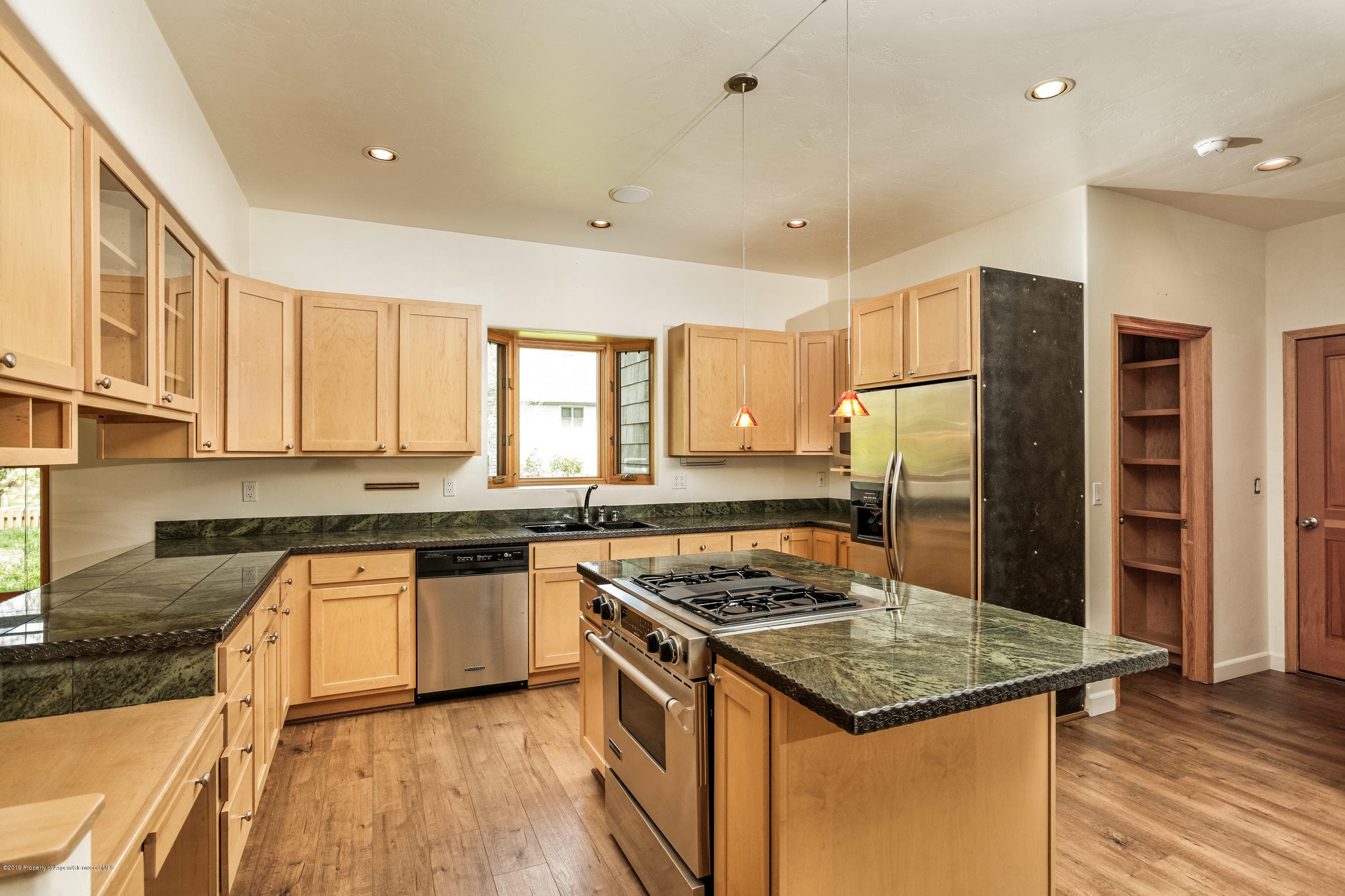 373 Branding Way - Photo 5