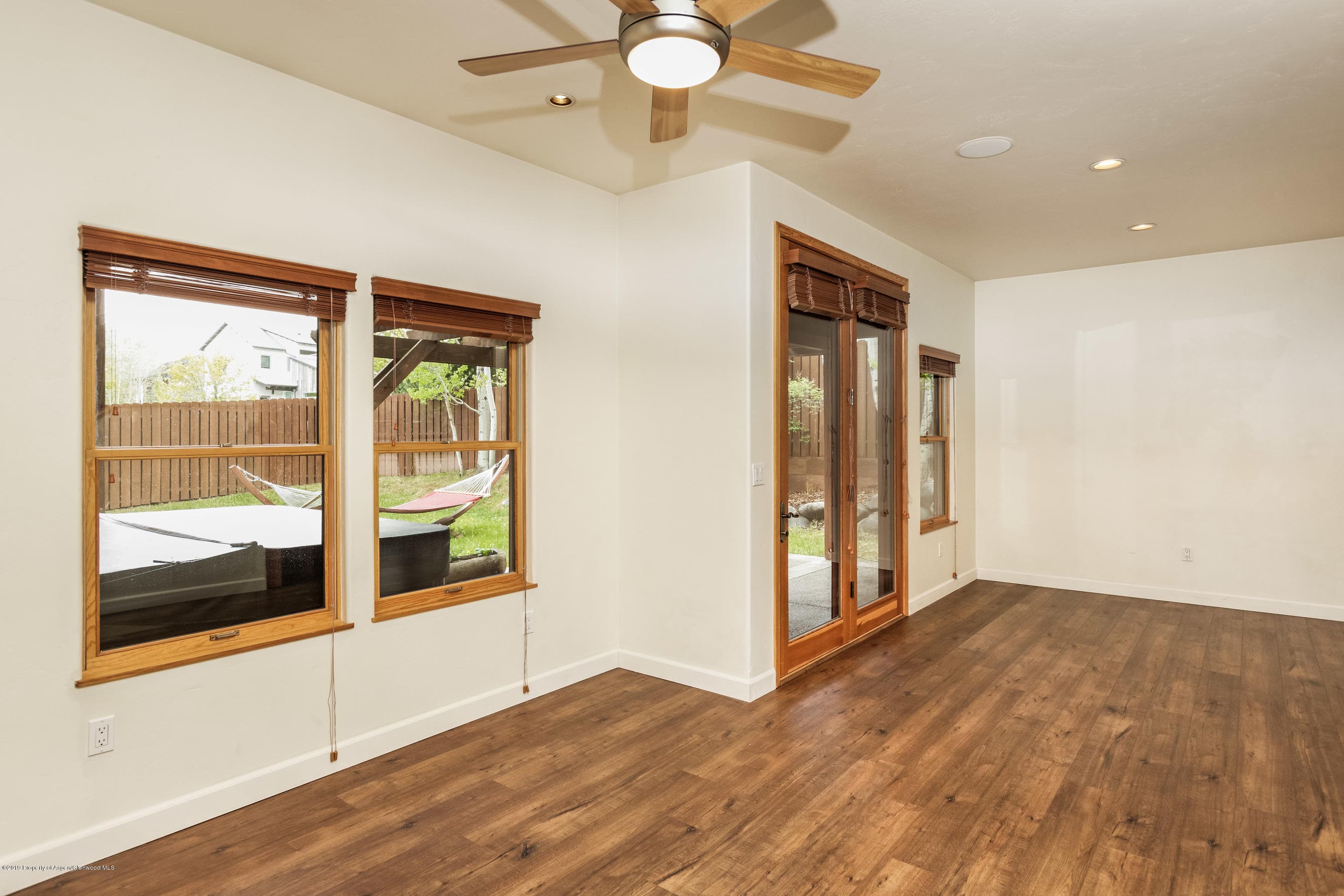 373 Branding Way - Photo 10