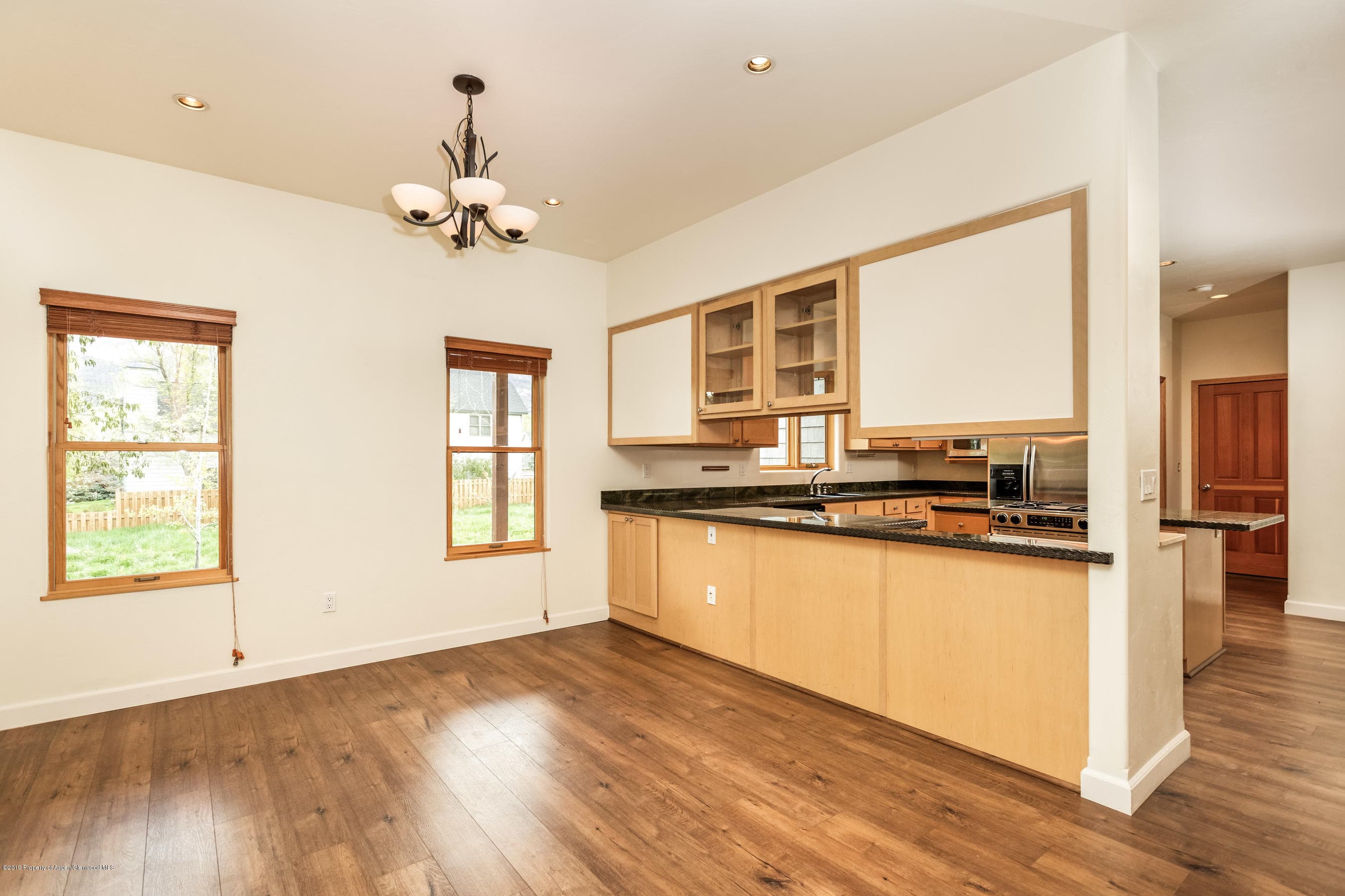 373 Branding Way - Photo 3