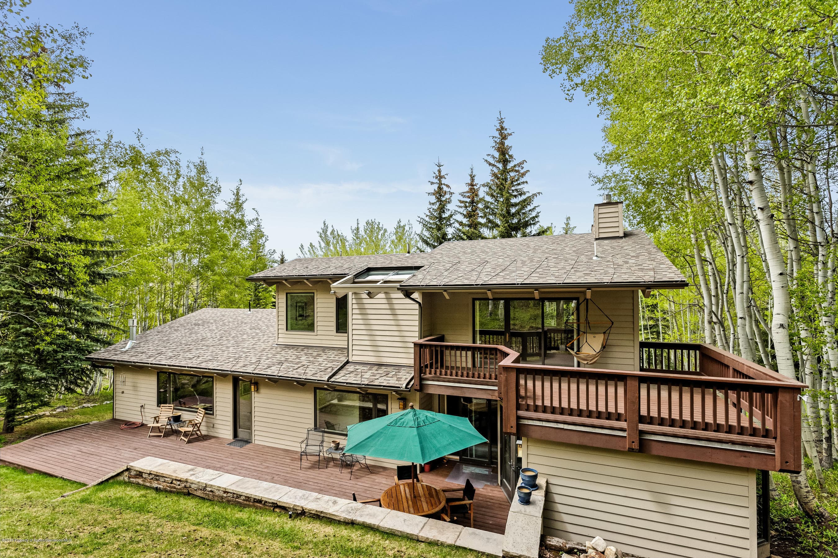 623 Faraway Road - Photo 4
