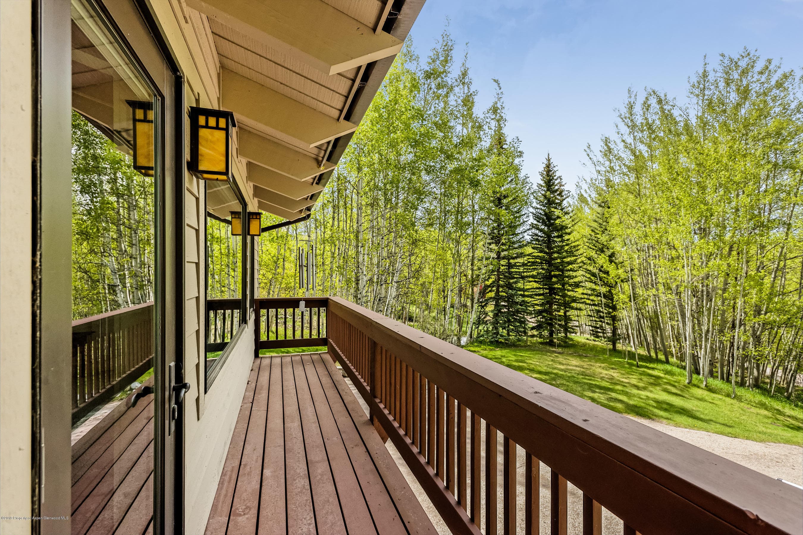 623 Faraway Road - Photo 8