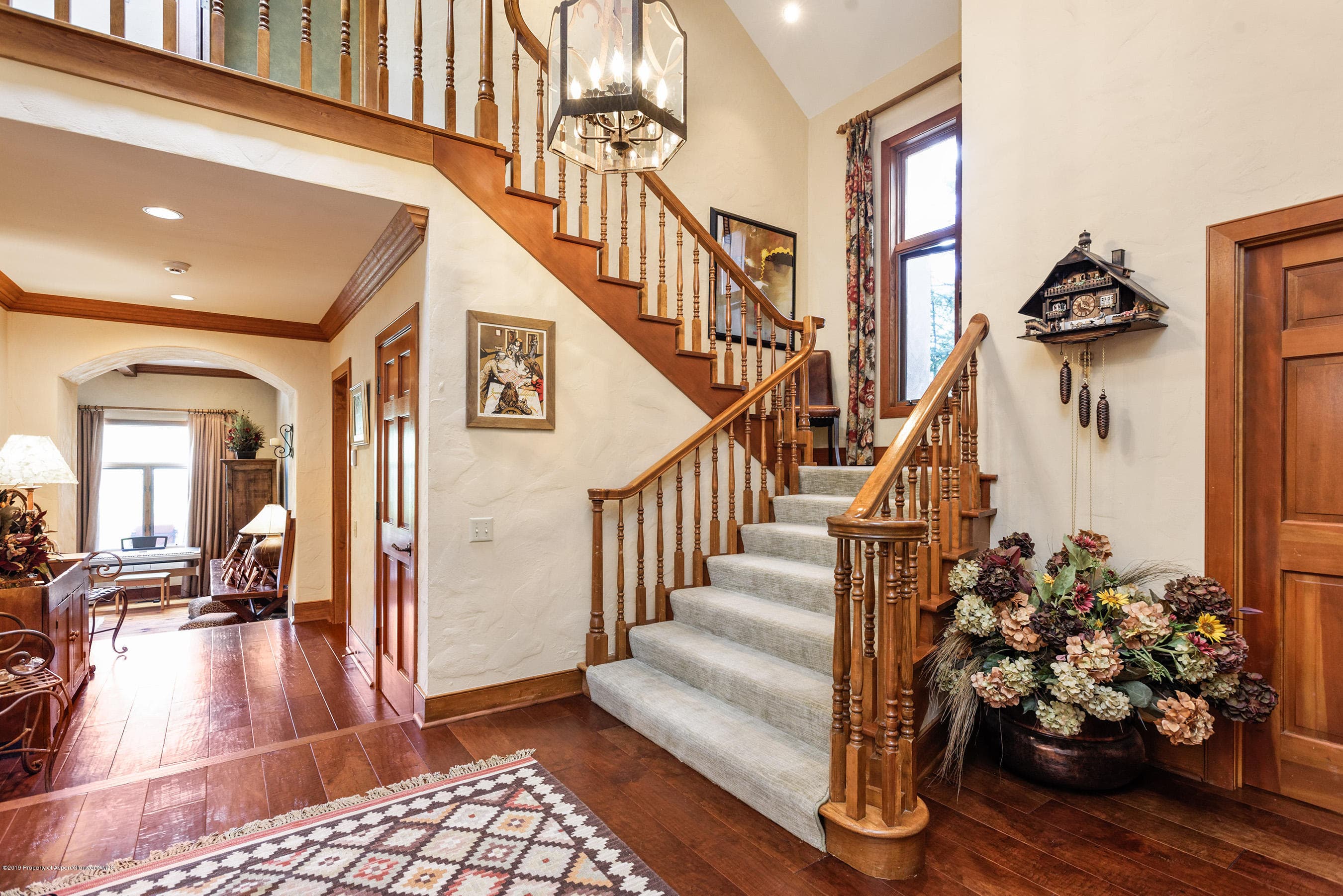 439 Maple Ridge Lane - Photo 3