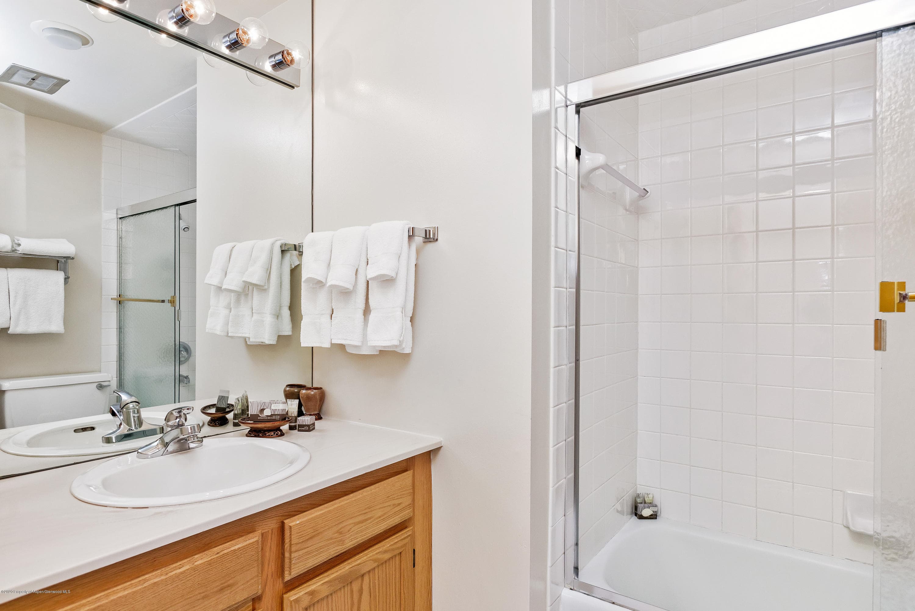 690 Carriage Way B-1a - Photo 9