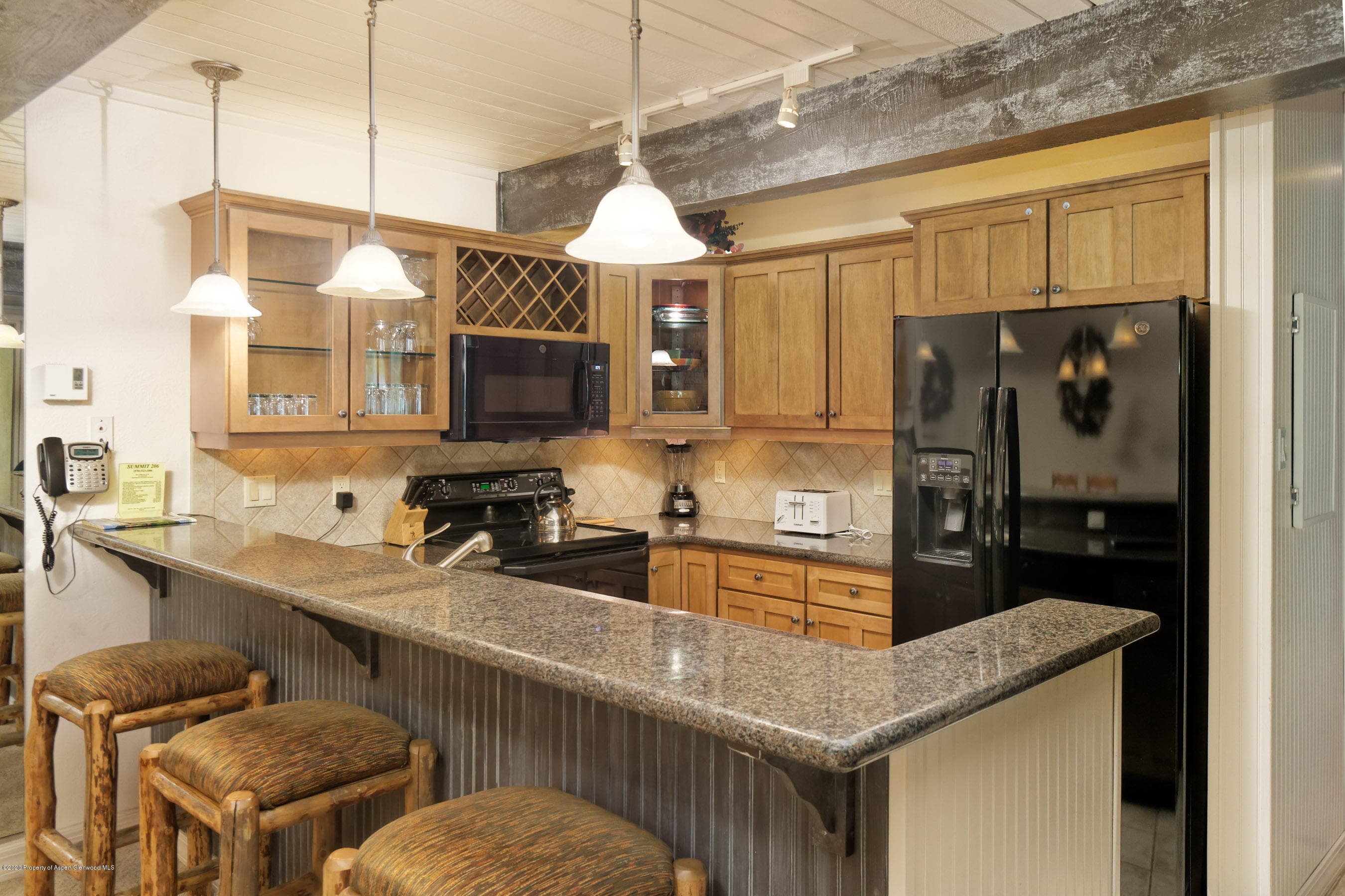 855 Carriage Way Summit 206 - Photo 6