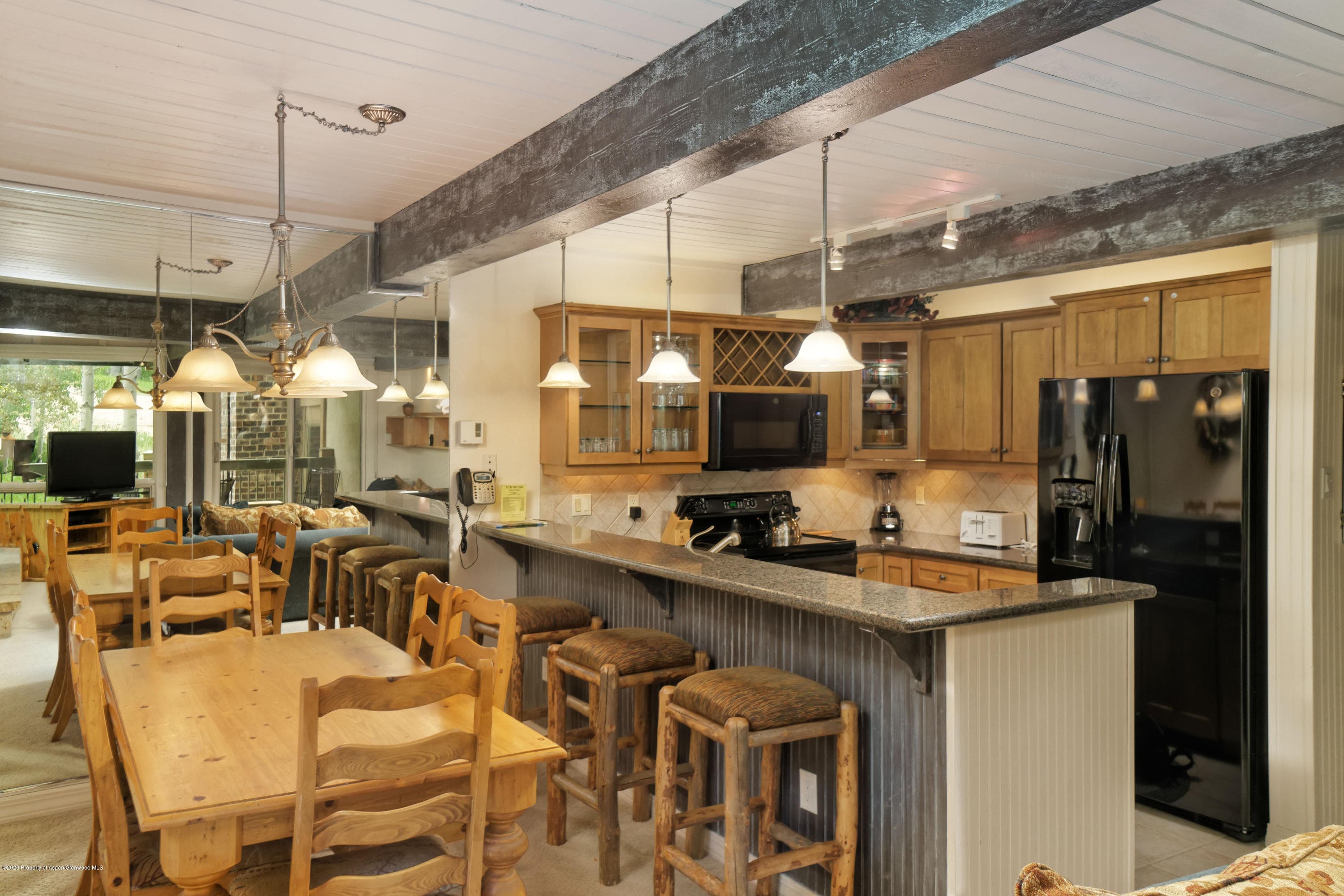 855 Carriage Way Summit 206 - Photo 5