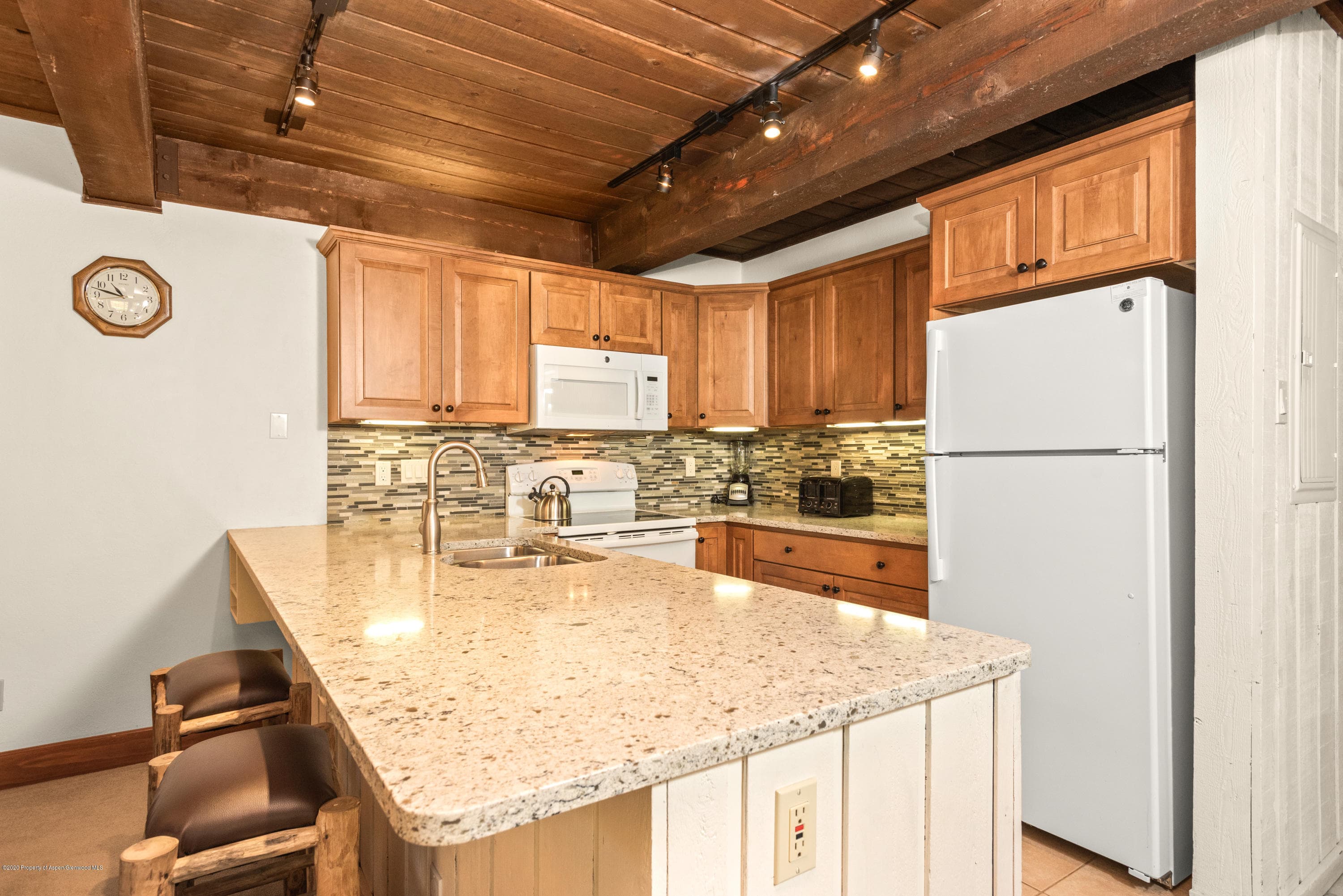 855 Carriage Way Slope 309 - Photo 2