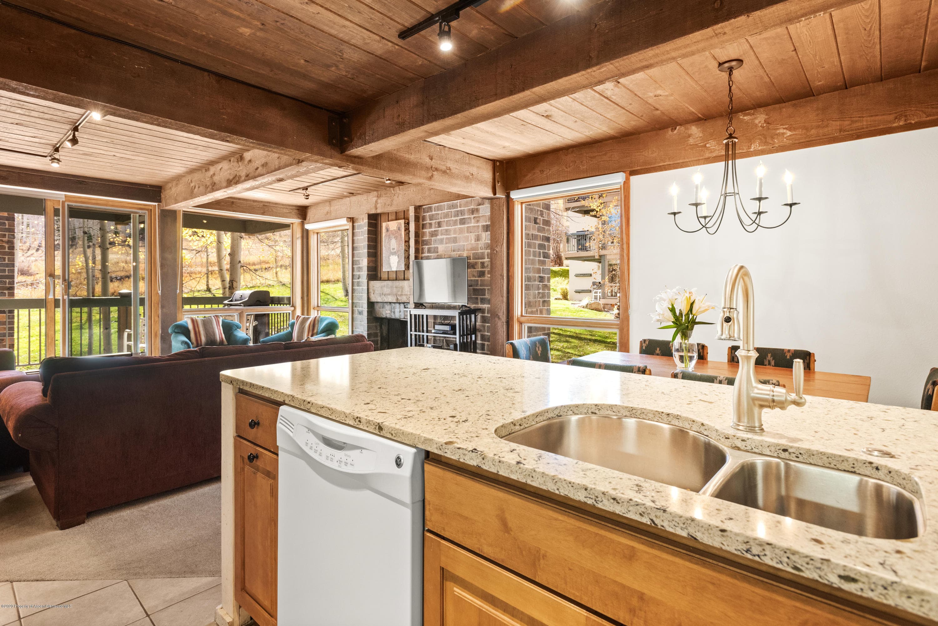 855 Carriage Way Slope 309 - Photo 9