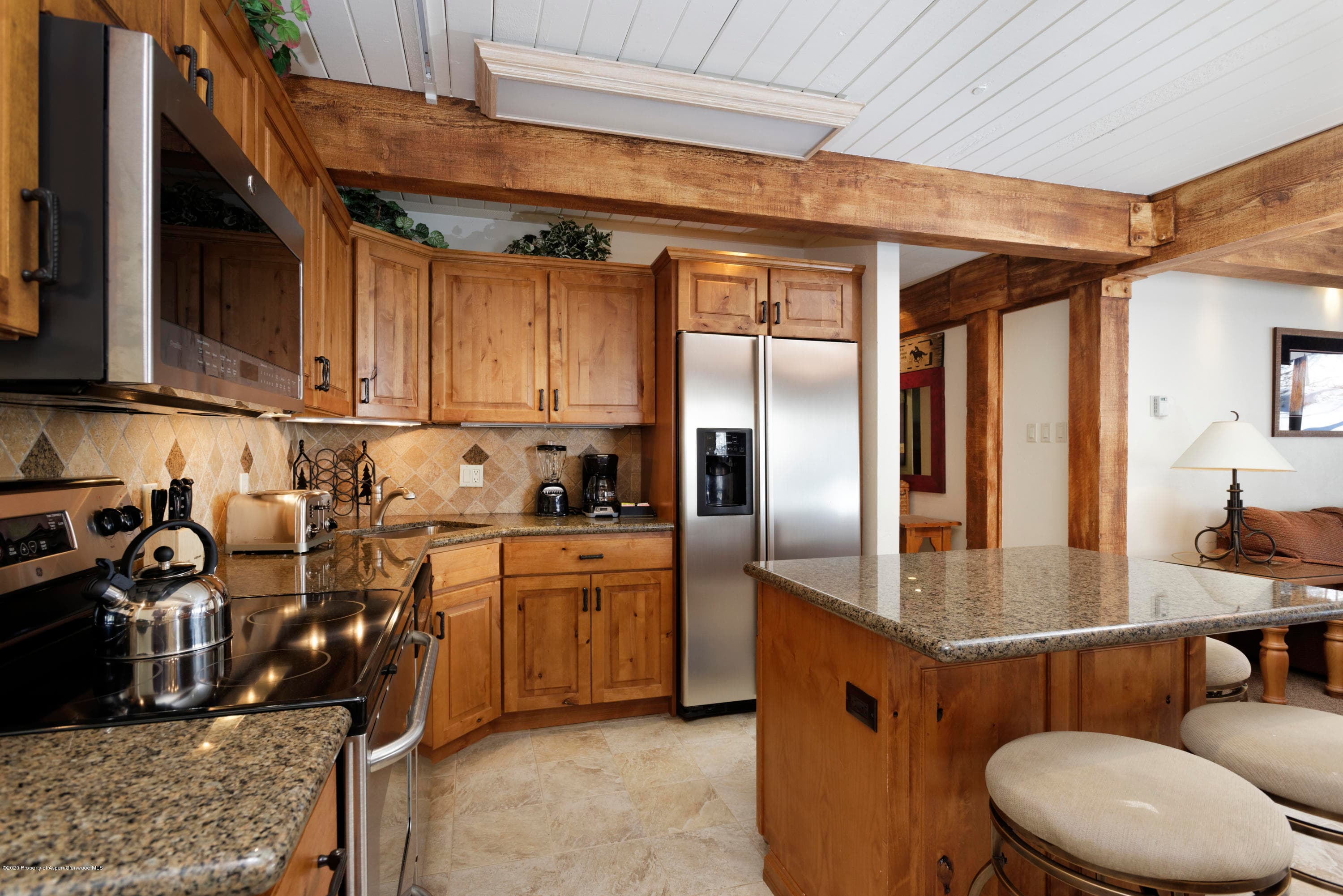 855 Carriage Way Summit 105 - Photo 8