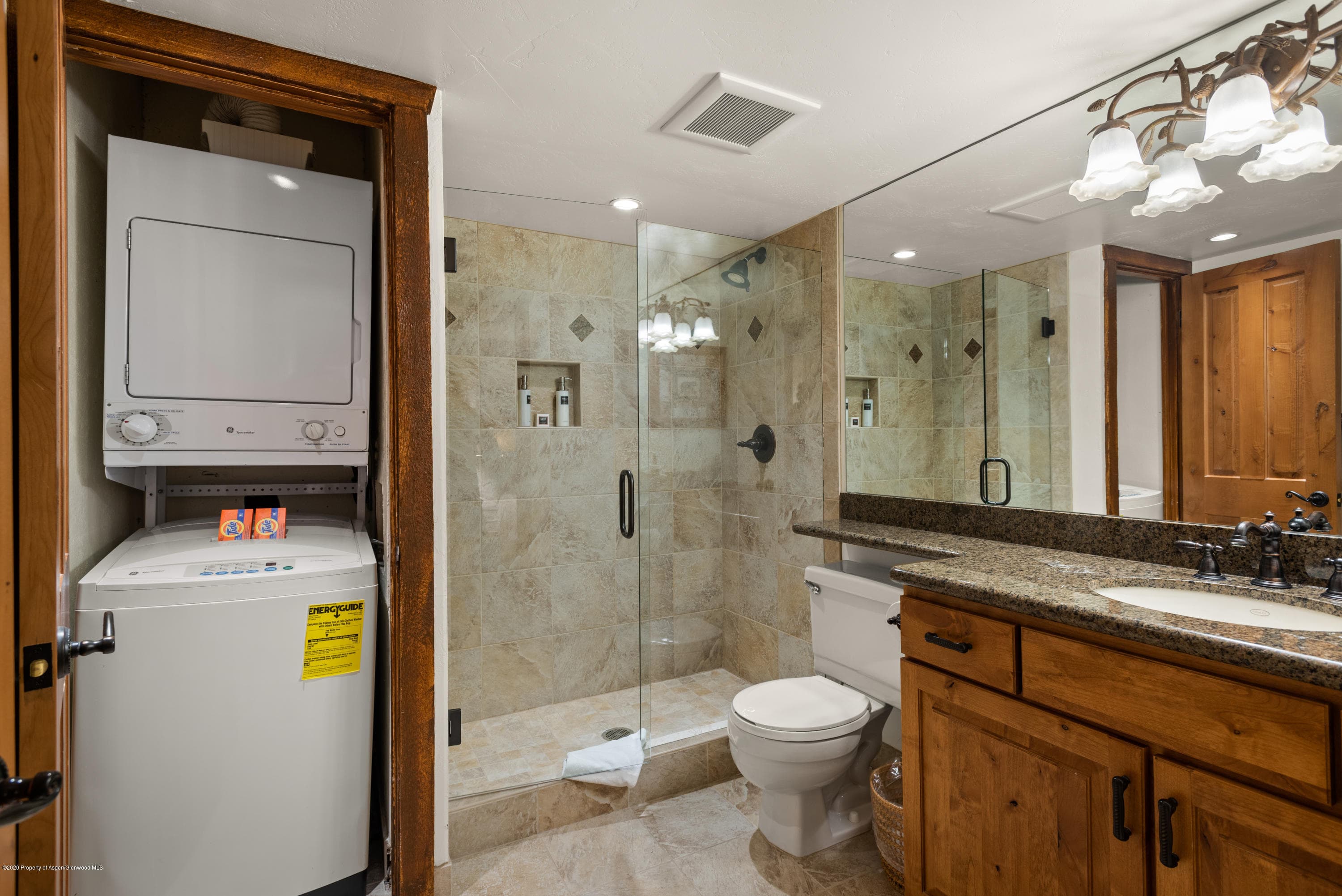 855 Carriage Way Summit 105 - Photo 11