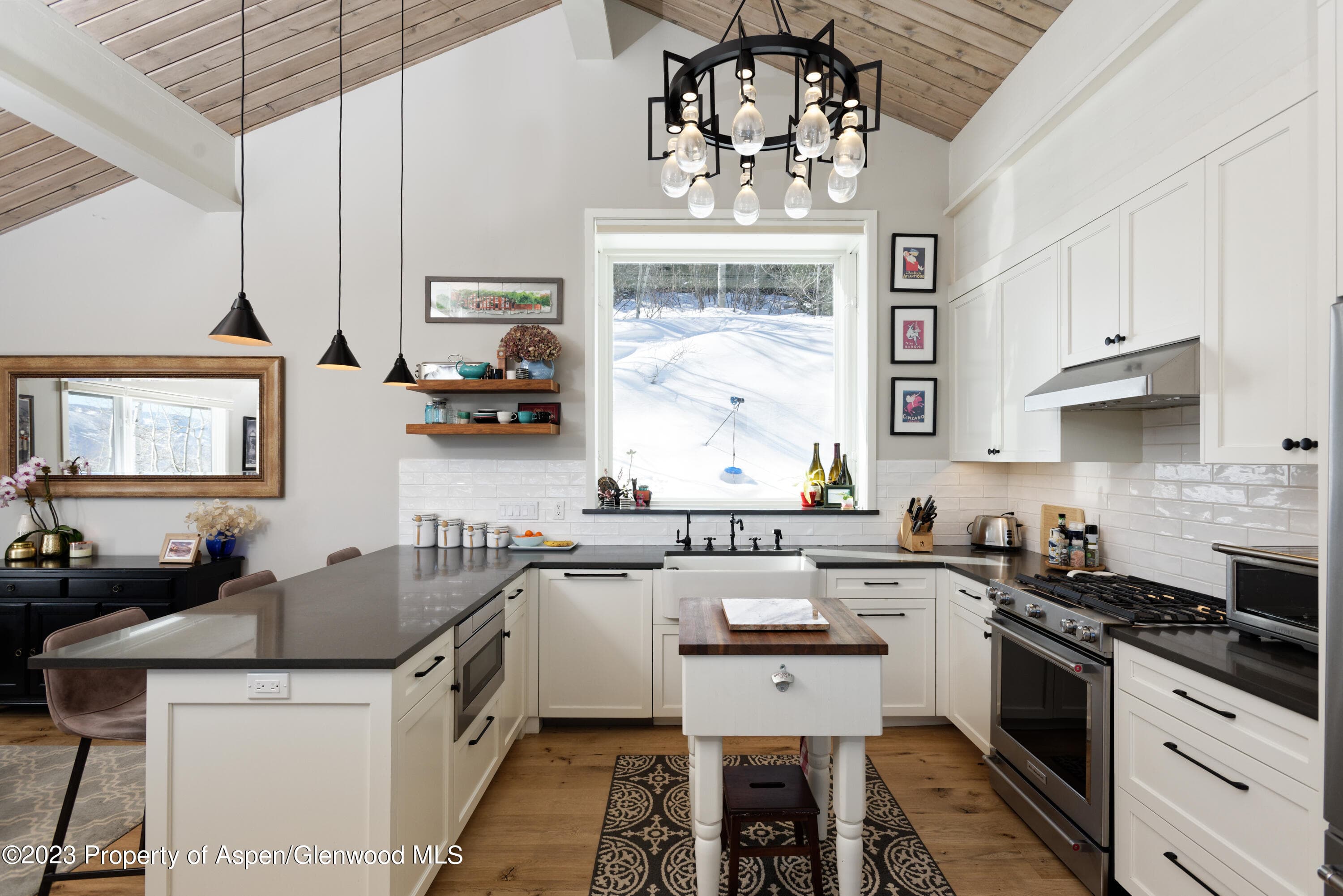 796 Faraway Road - Photo 8