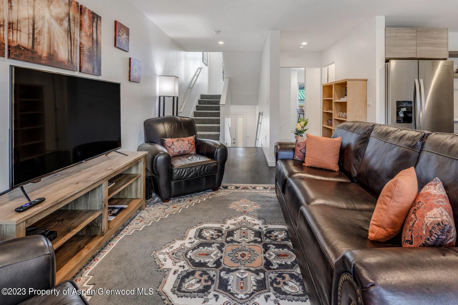 69 Village Ln - Photo 5