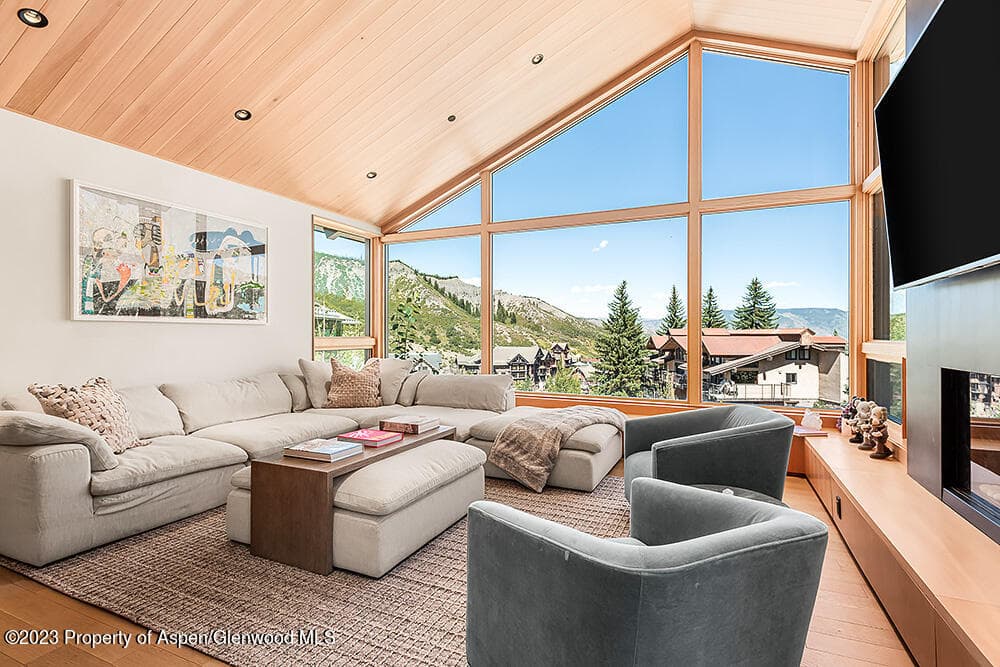 411 Wood Road 3 - Photo 7