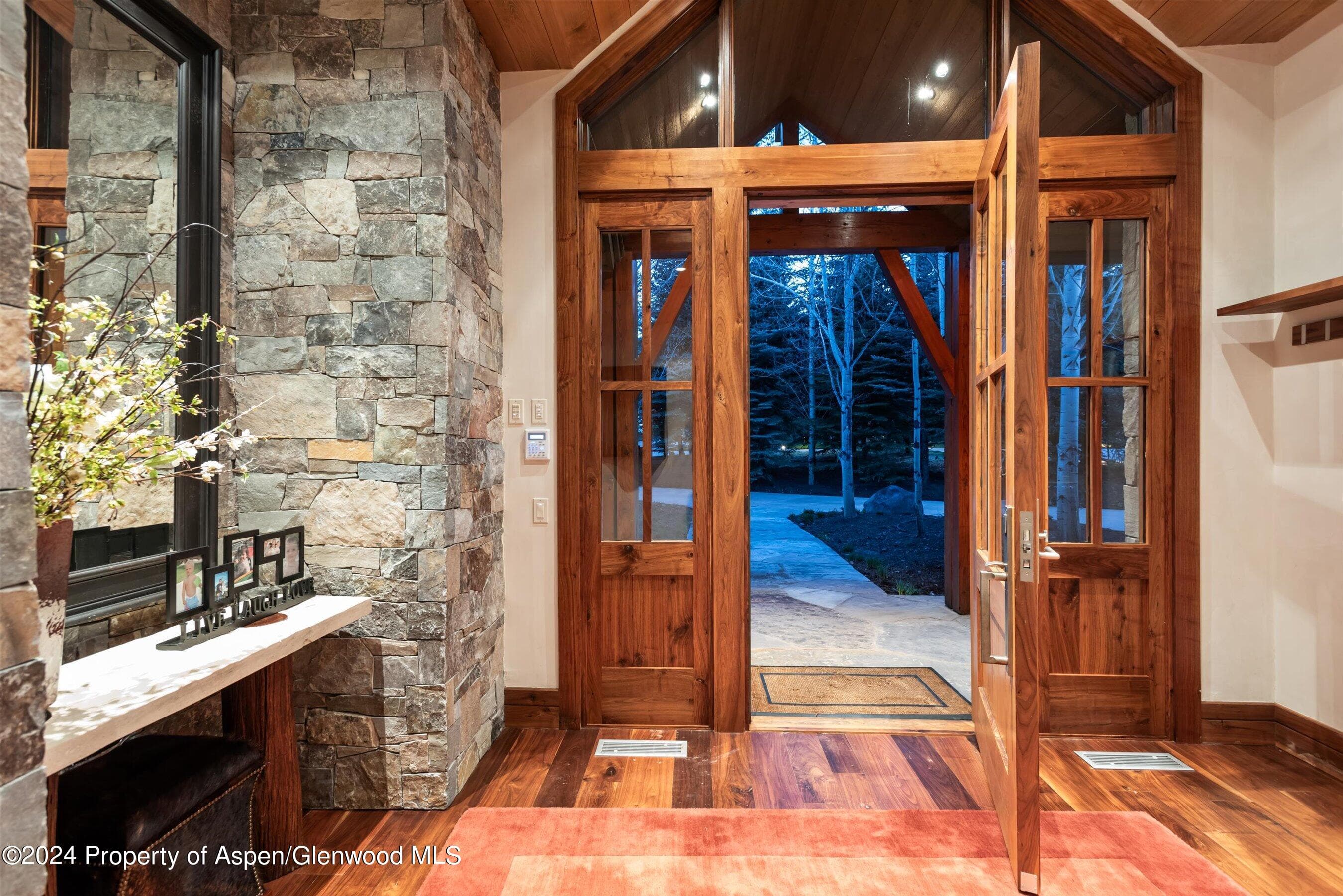 71 SLOPESIDE Lane - Photo 4