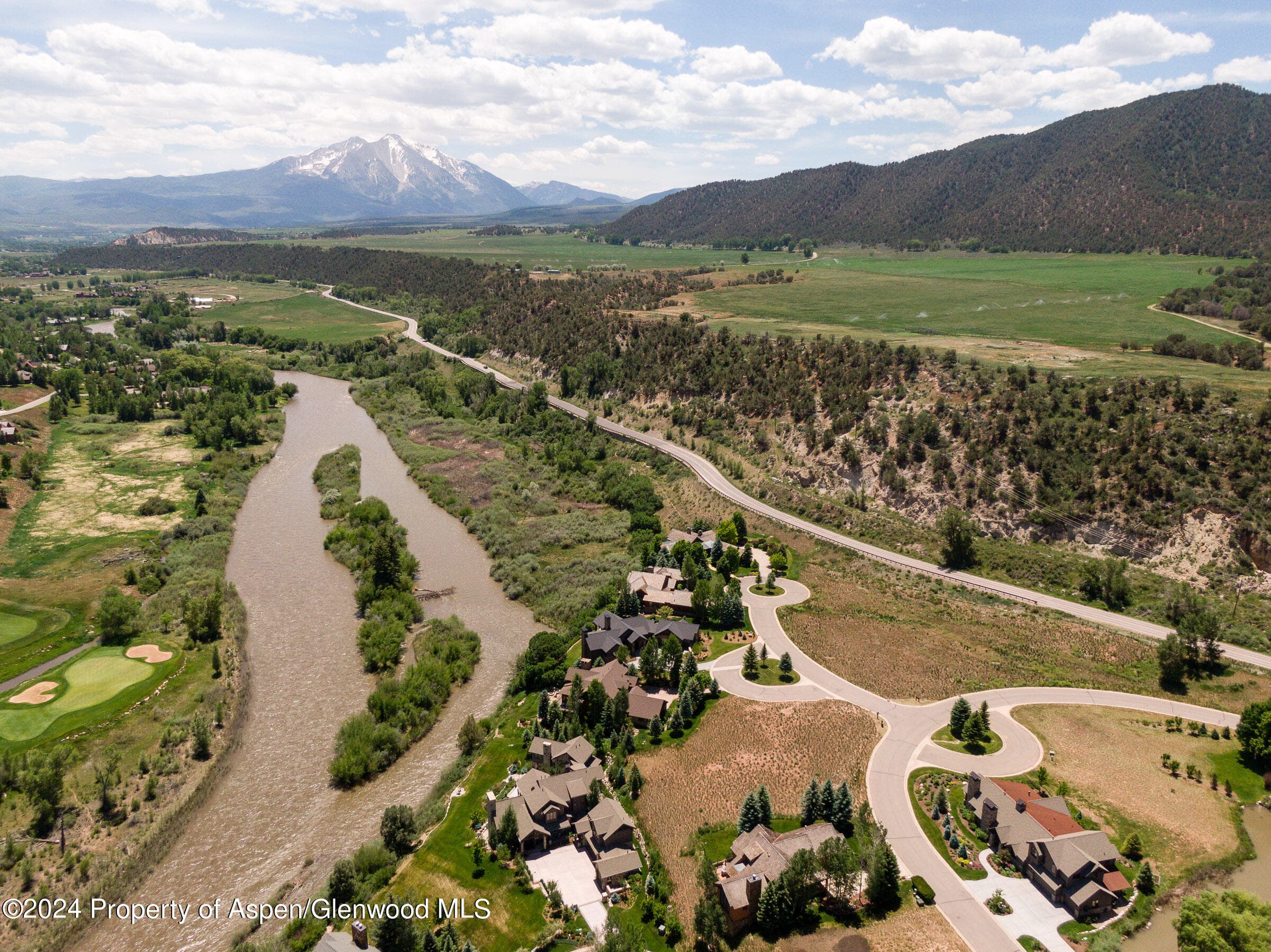 152 Golden Stone Drive - Photo 8