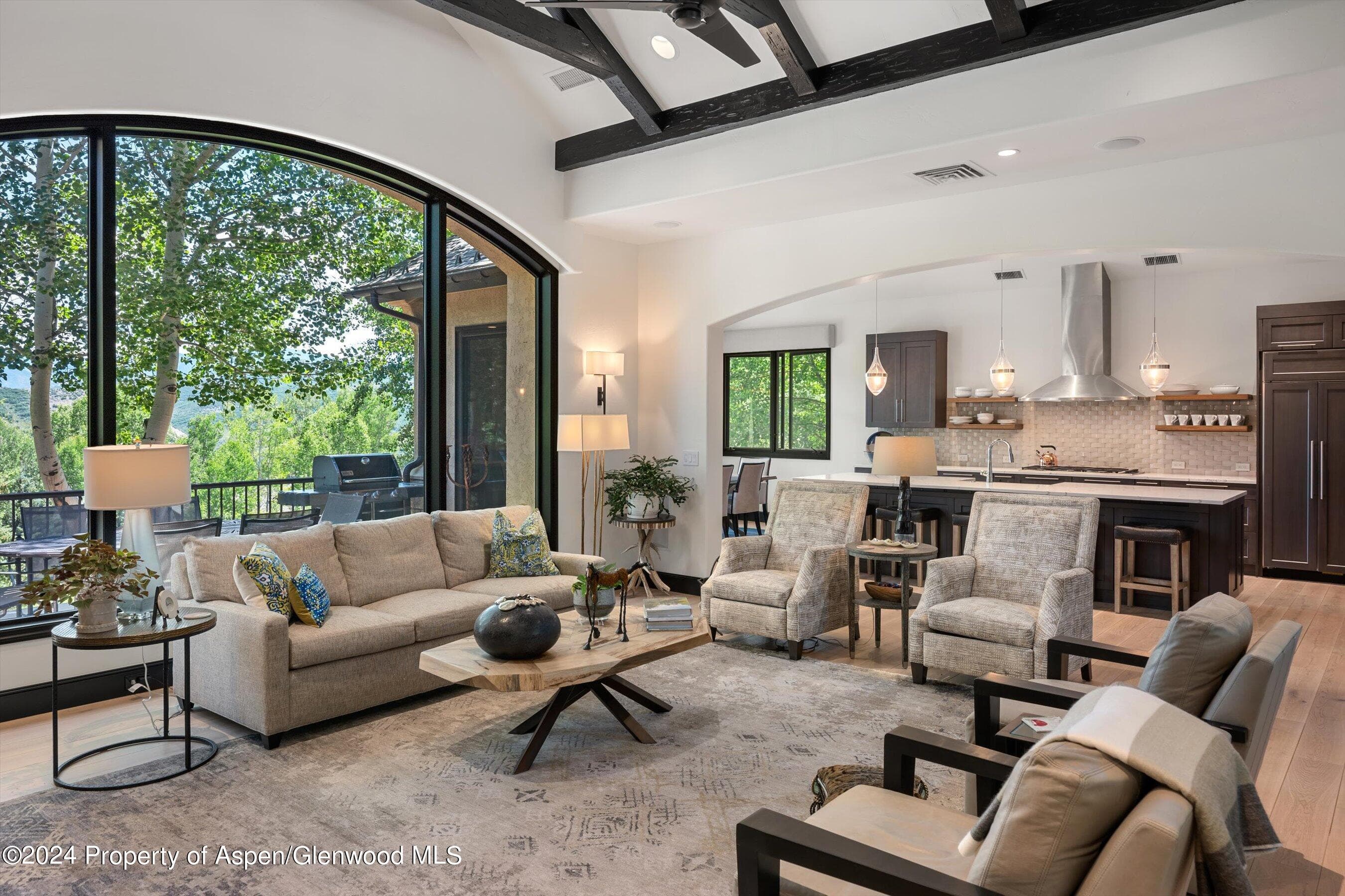 332 Branding Lane - Photo 2