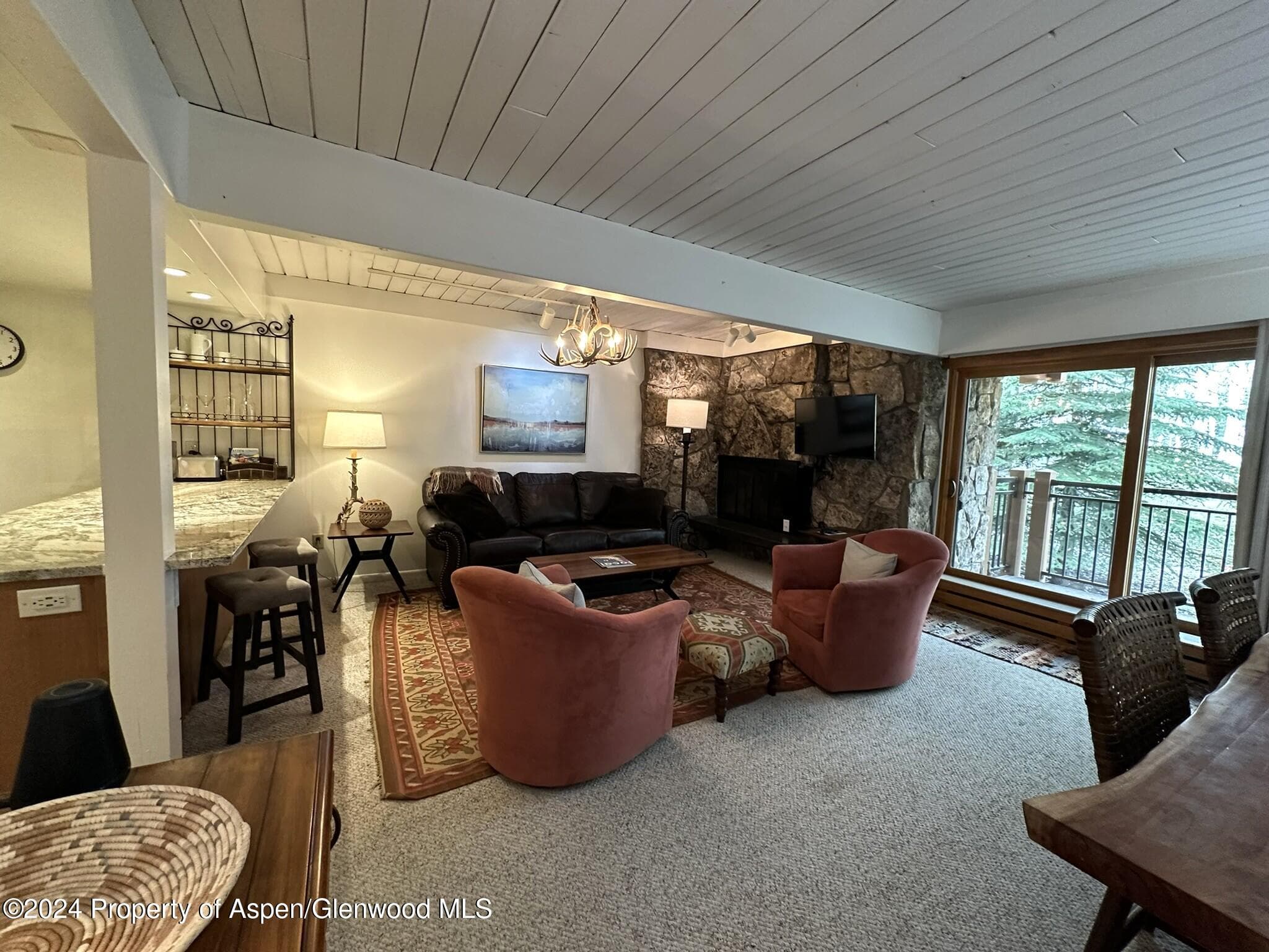 30 Anderson Lane 713 - Photo 2