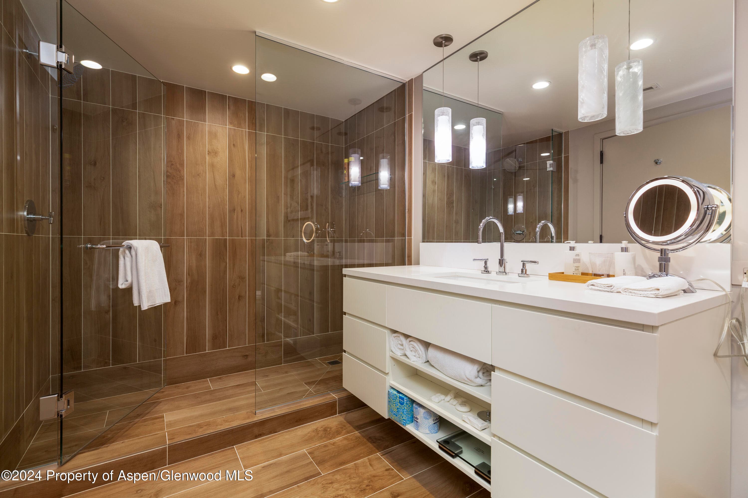 130 WOOD Road 813/817/819 - Photo 9