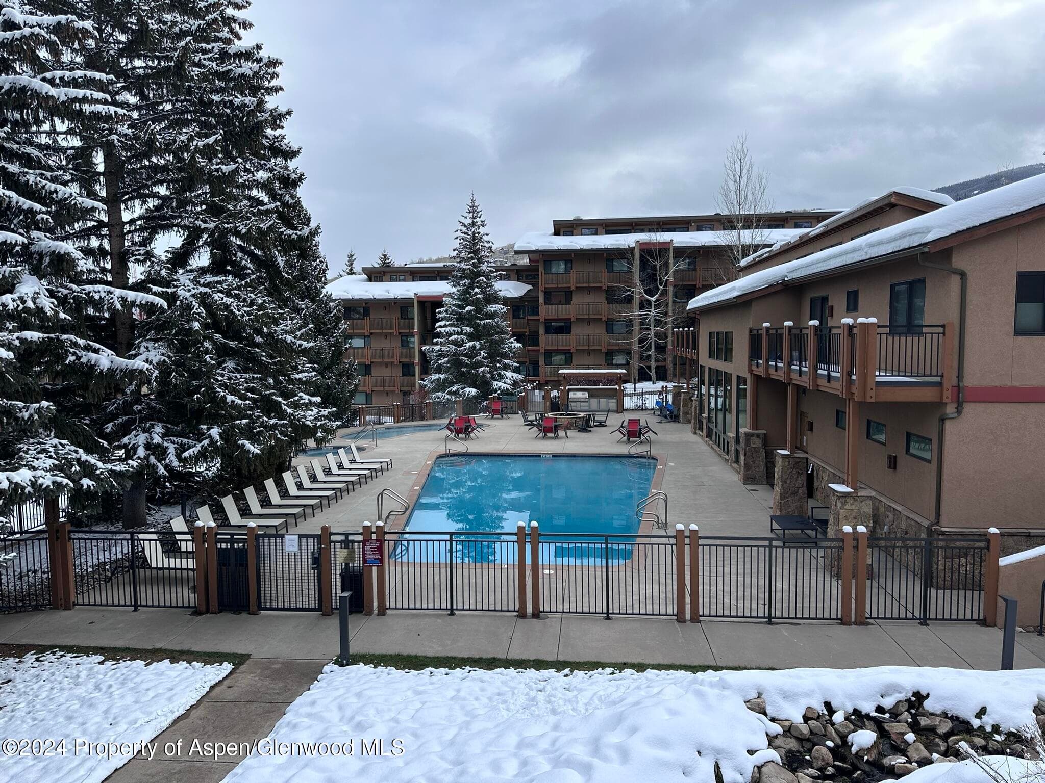 300 Carriage Way 510 - Photo 8