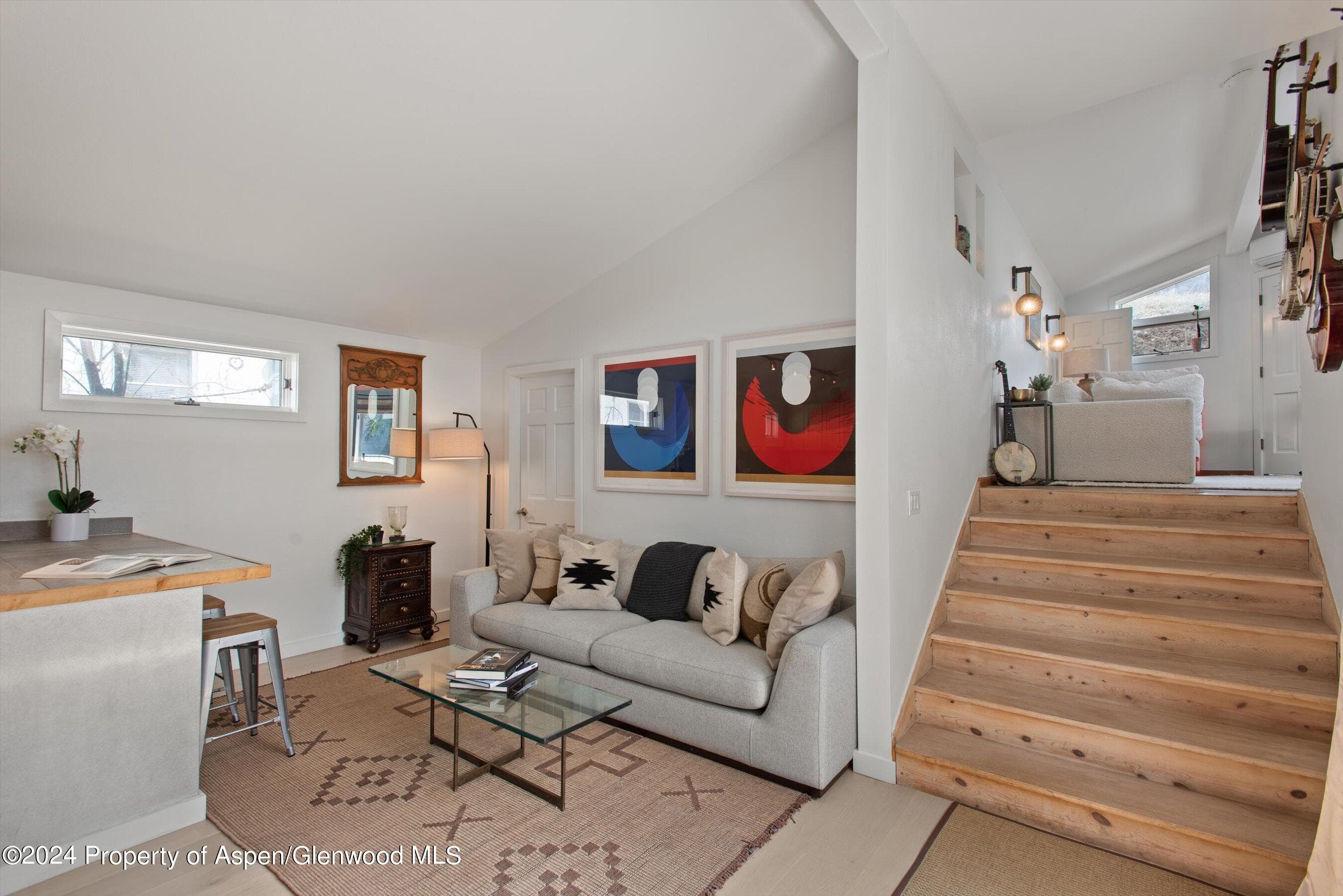 140 Maple Lane - Photo 8