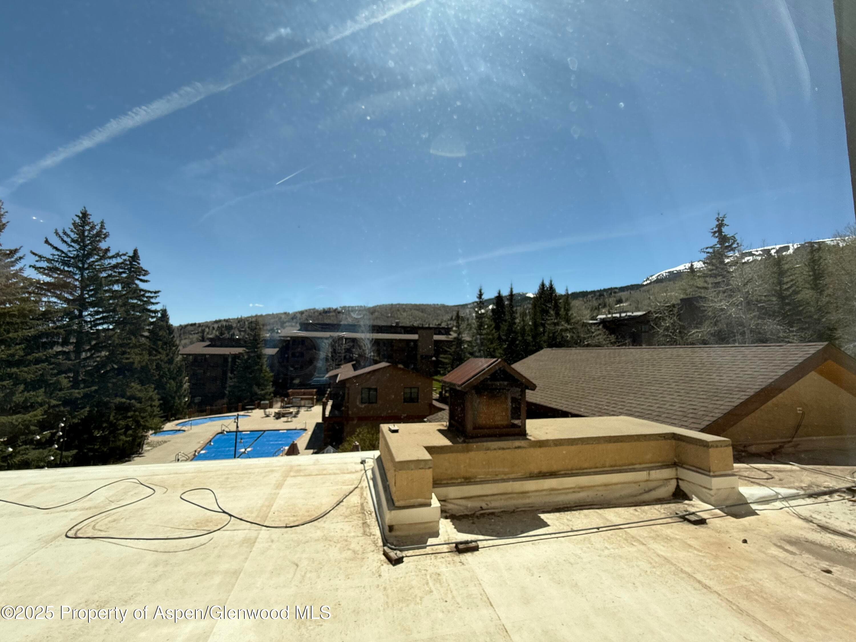 300 Carriage Way 521 - Photo 4