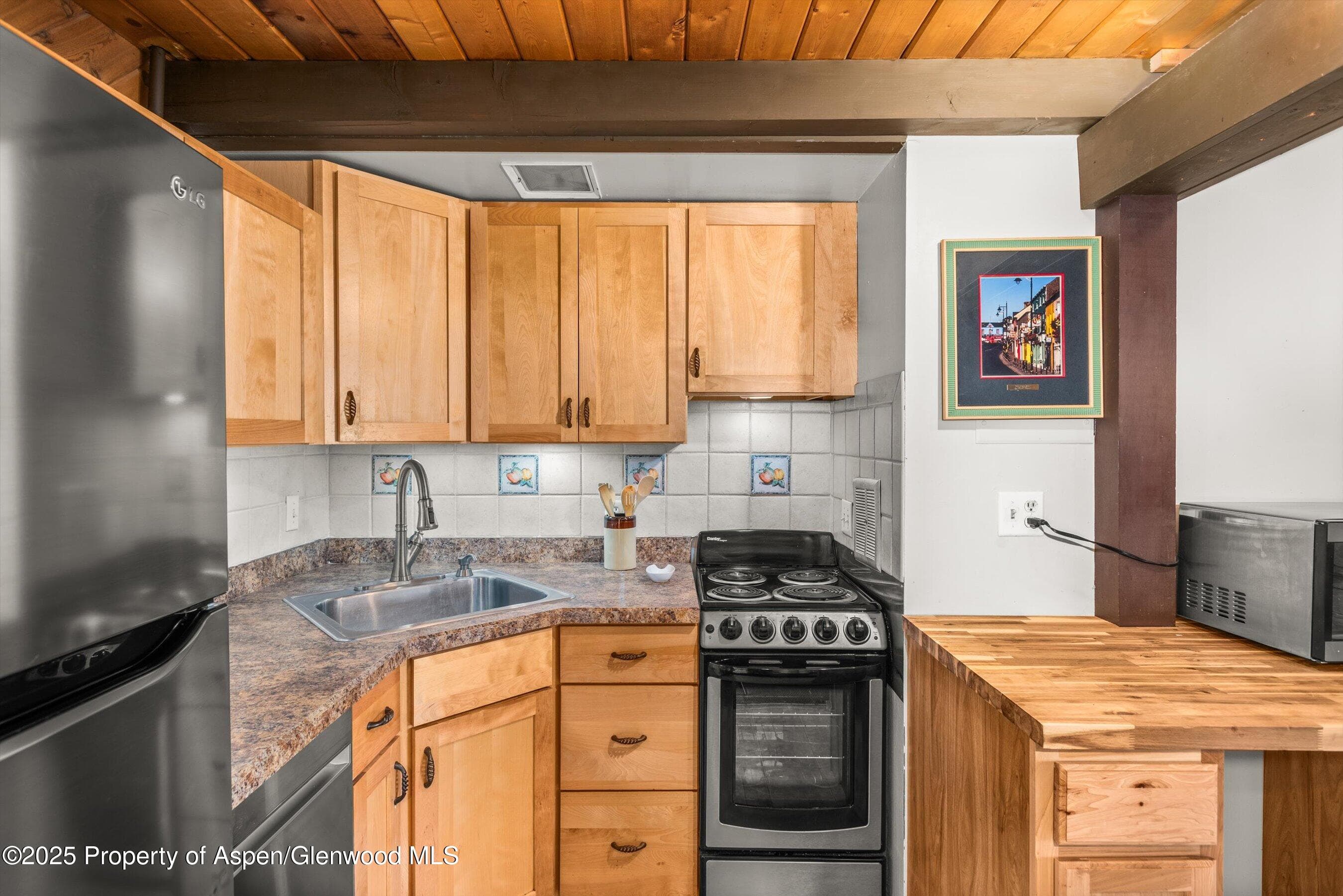 600 Carriage Way L-12 - Photo 9