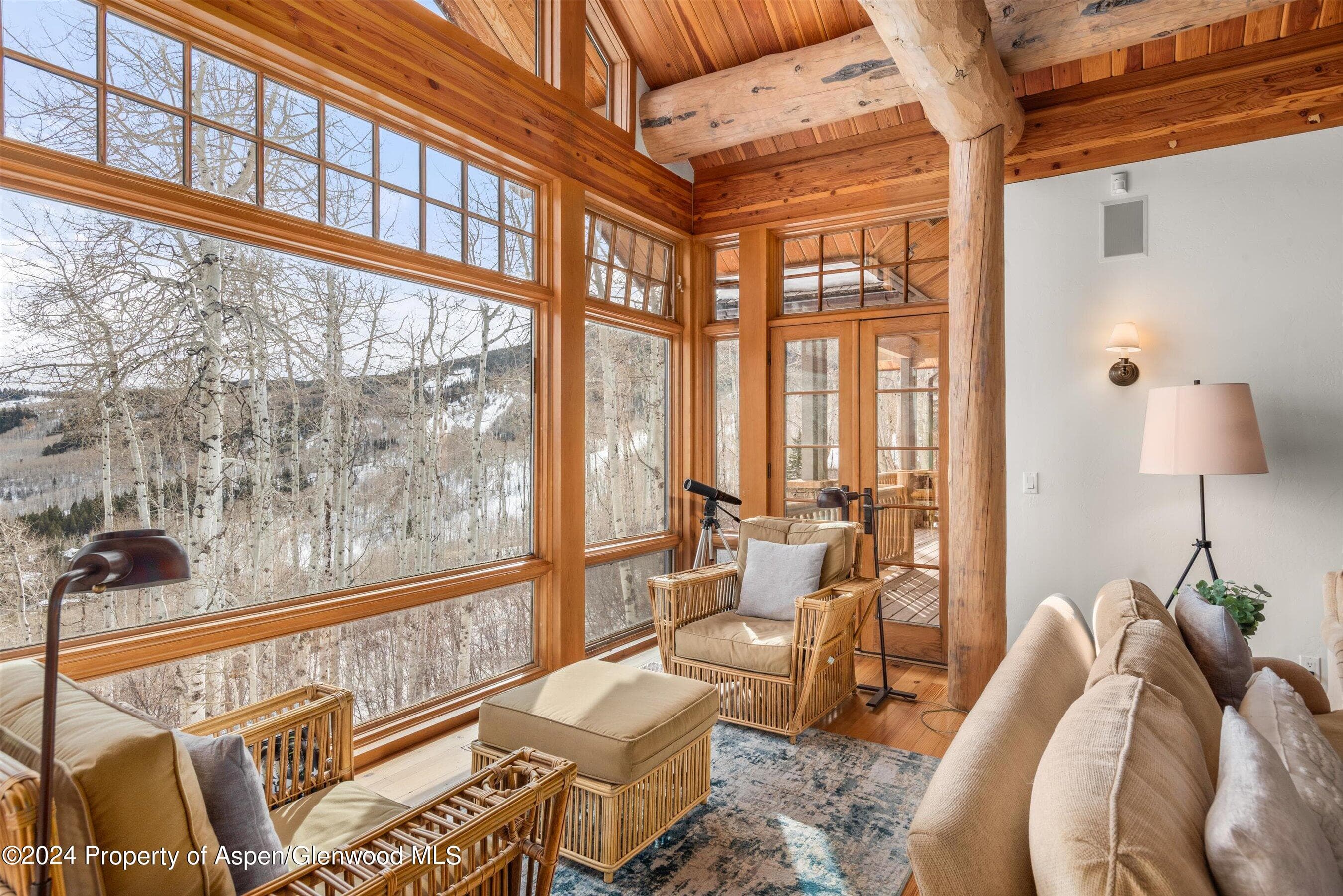 1614 Faraway Road - Photo 5