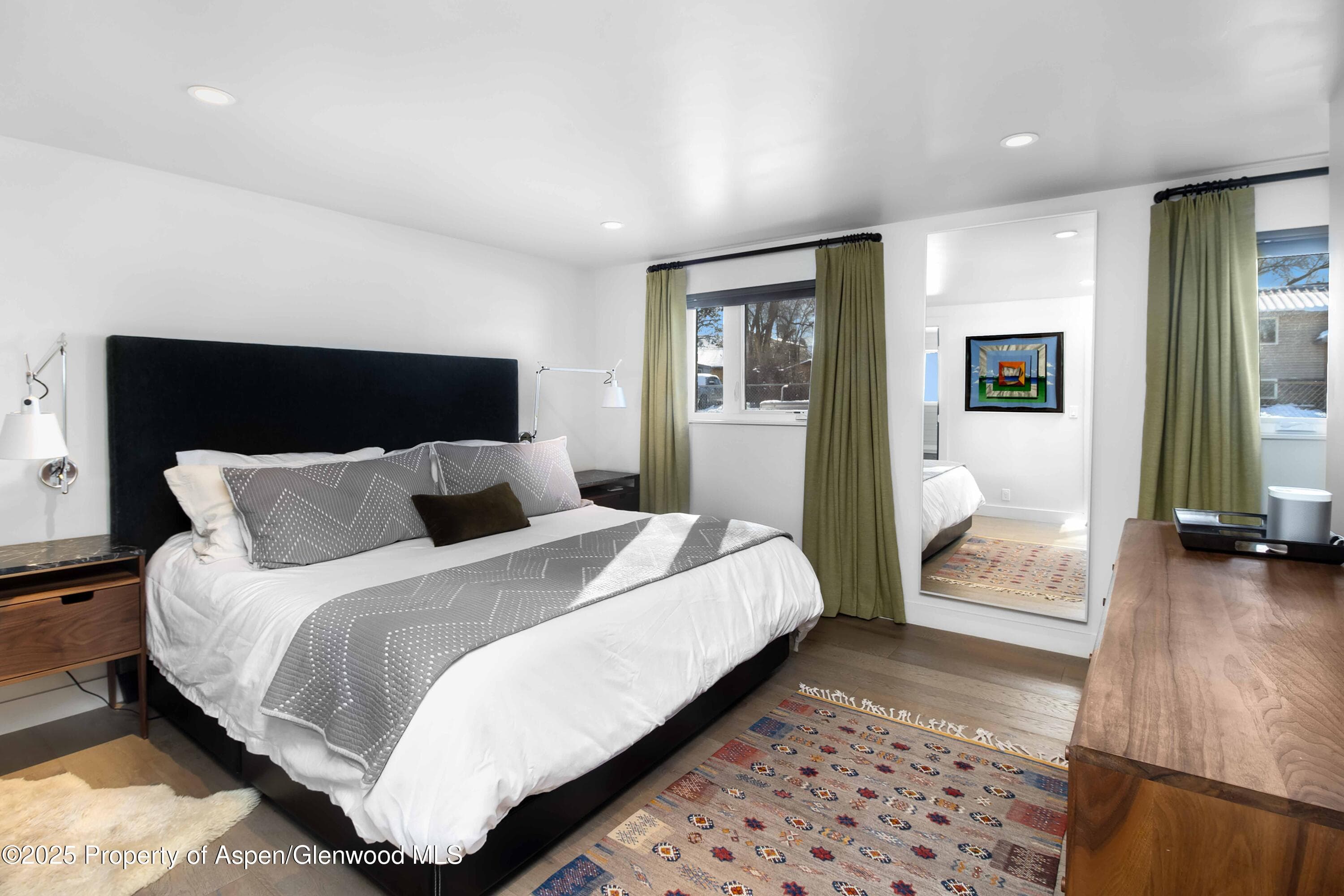 189 Capitol Avenue - Photo 9