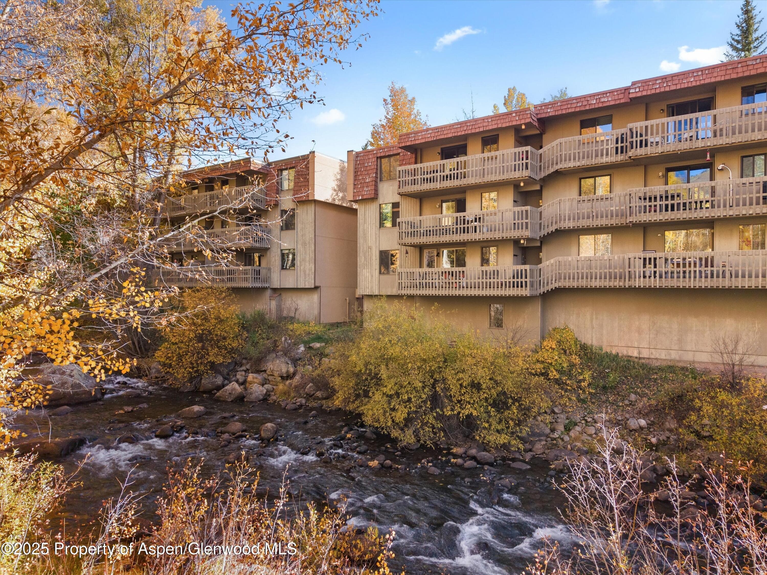 1020 E Hopkins Avenue 9, Aspen, CO 81611 - Photo 1
