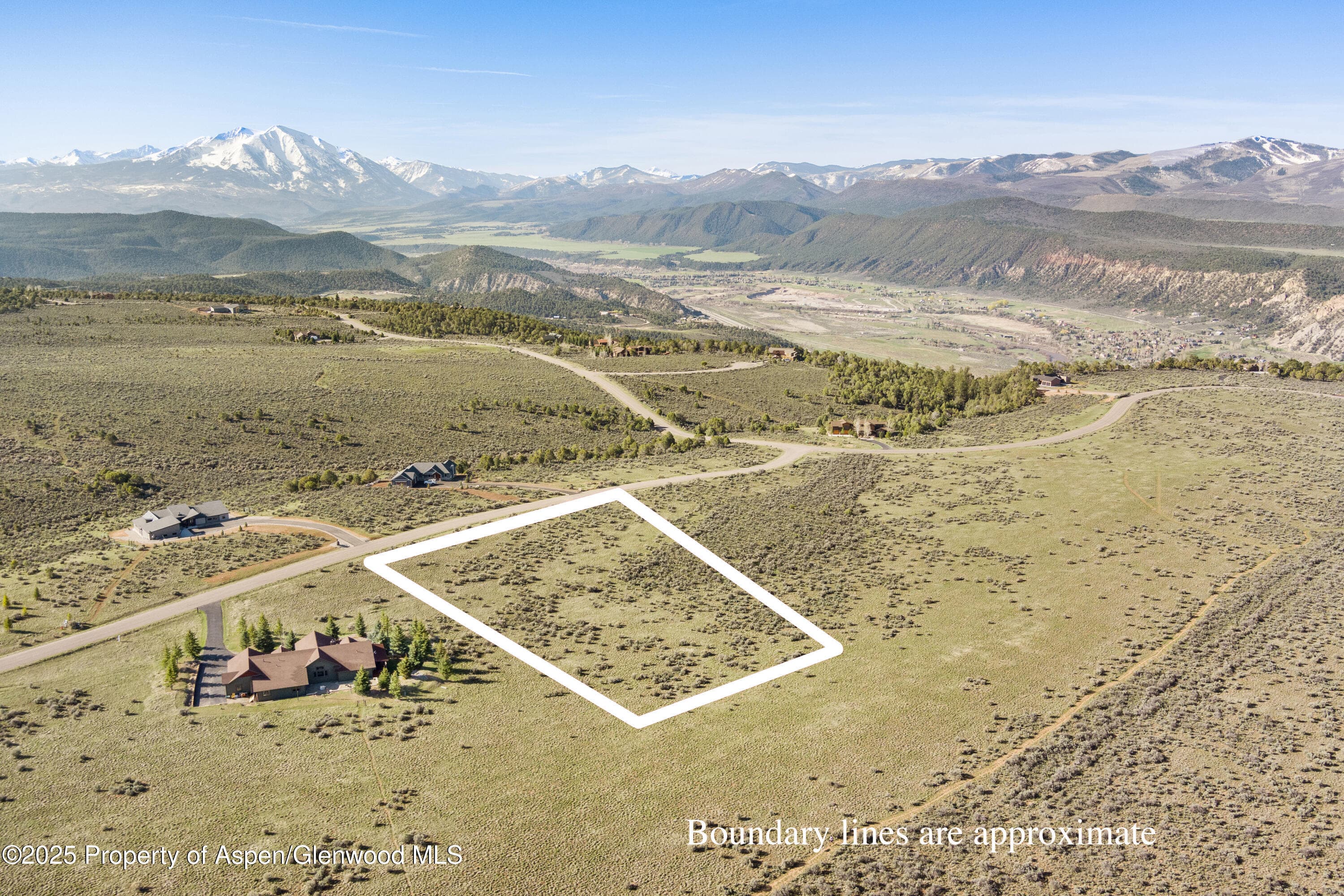127 Aster Drive - Photo 4