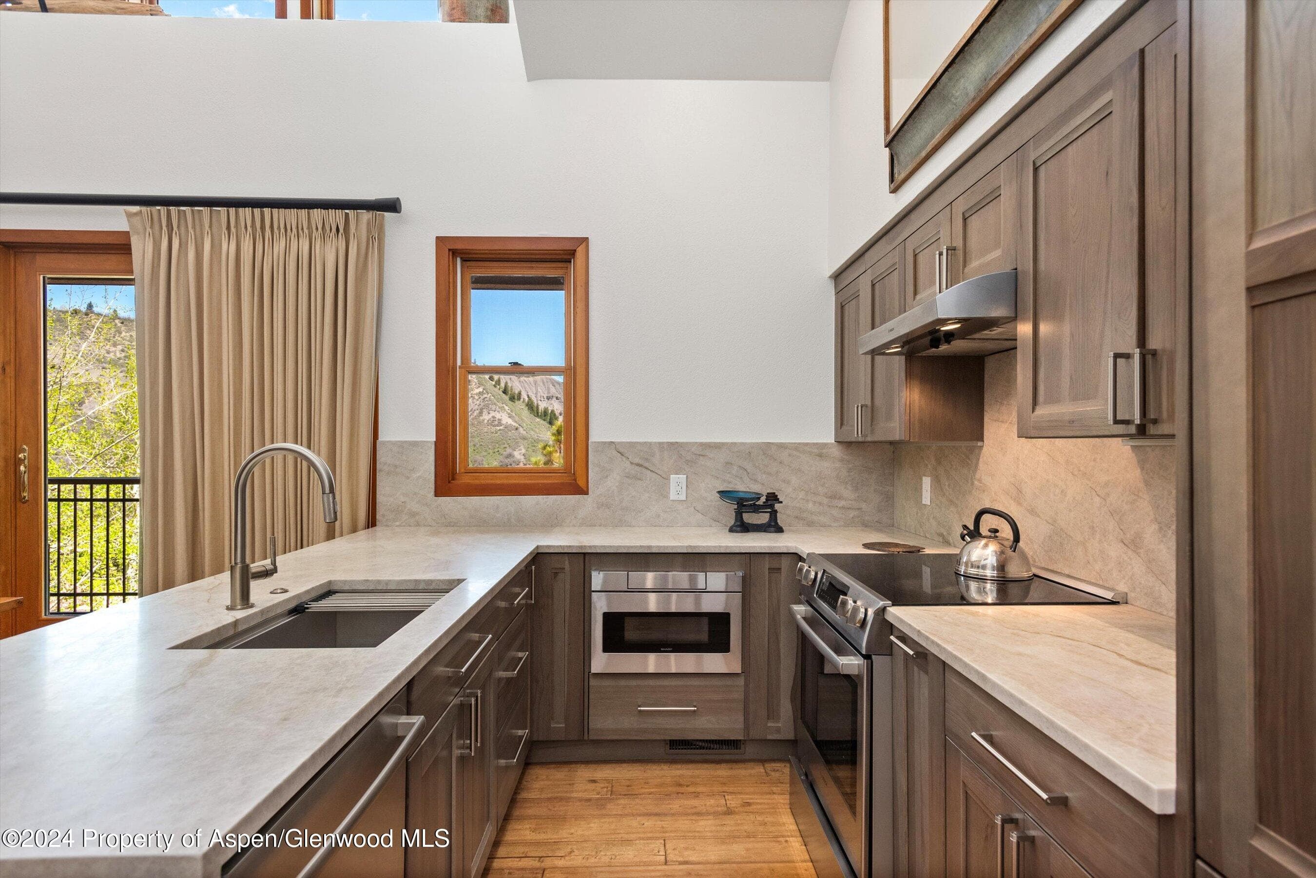 425 Wood Road 43 - Photo 8