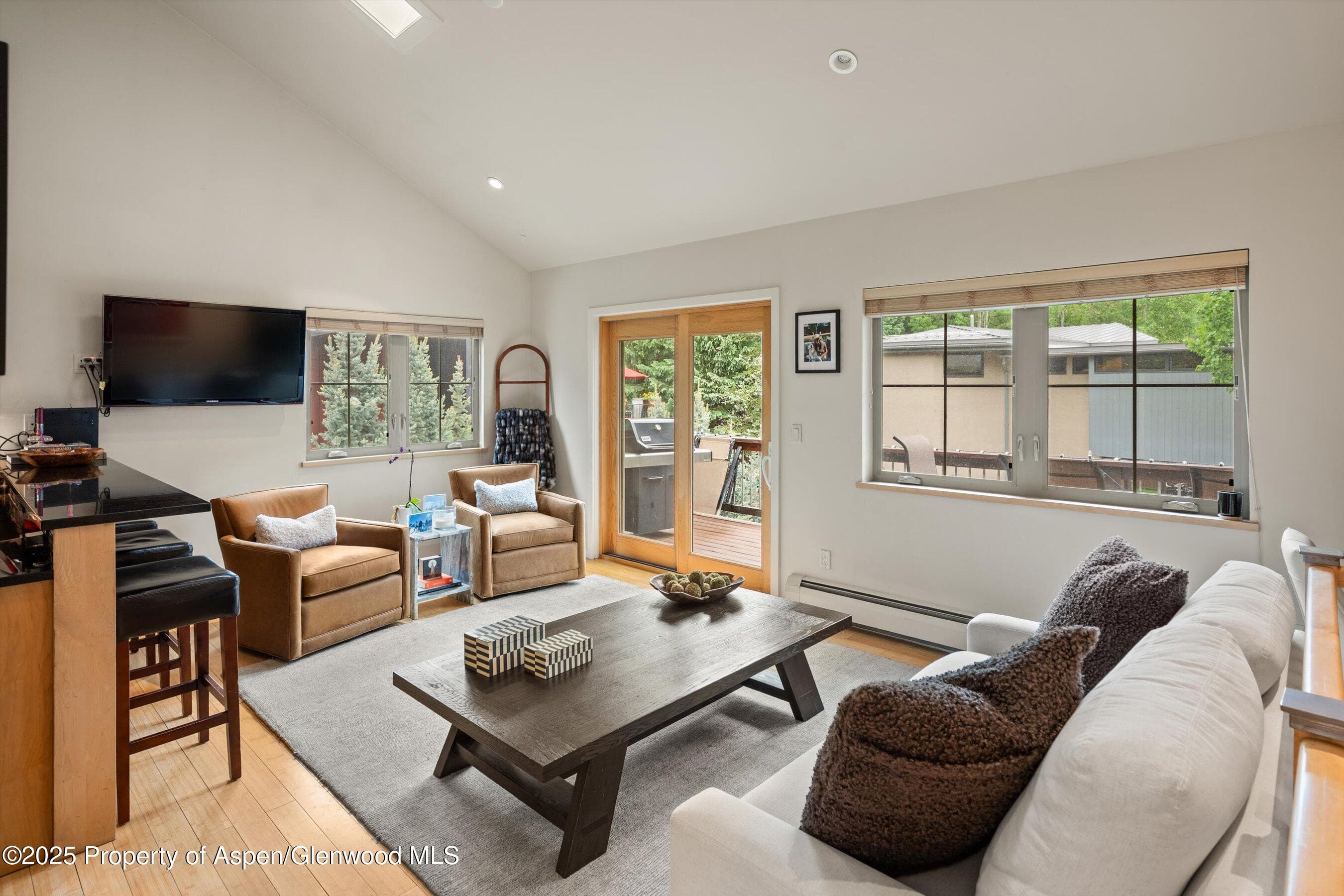 322 Park Avenue Unit 2, Aspen, CO 81611 - Photo 1