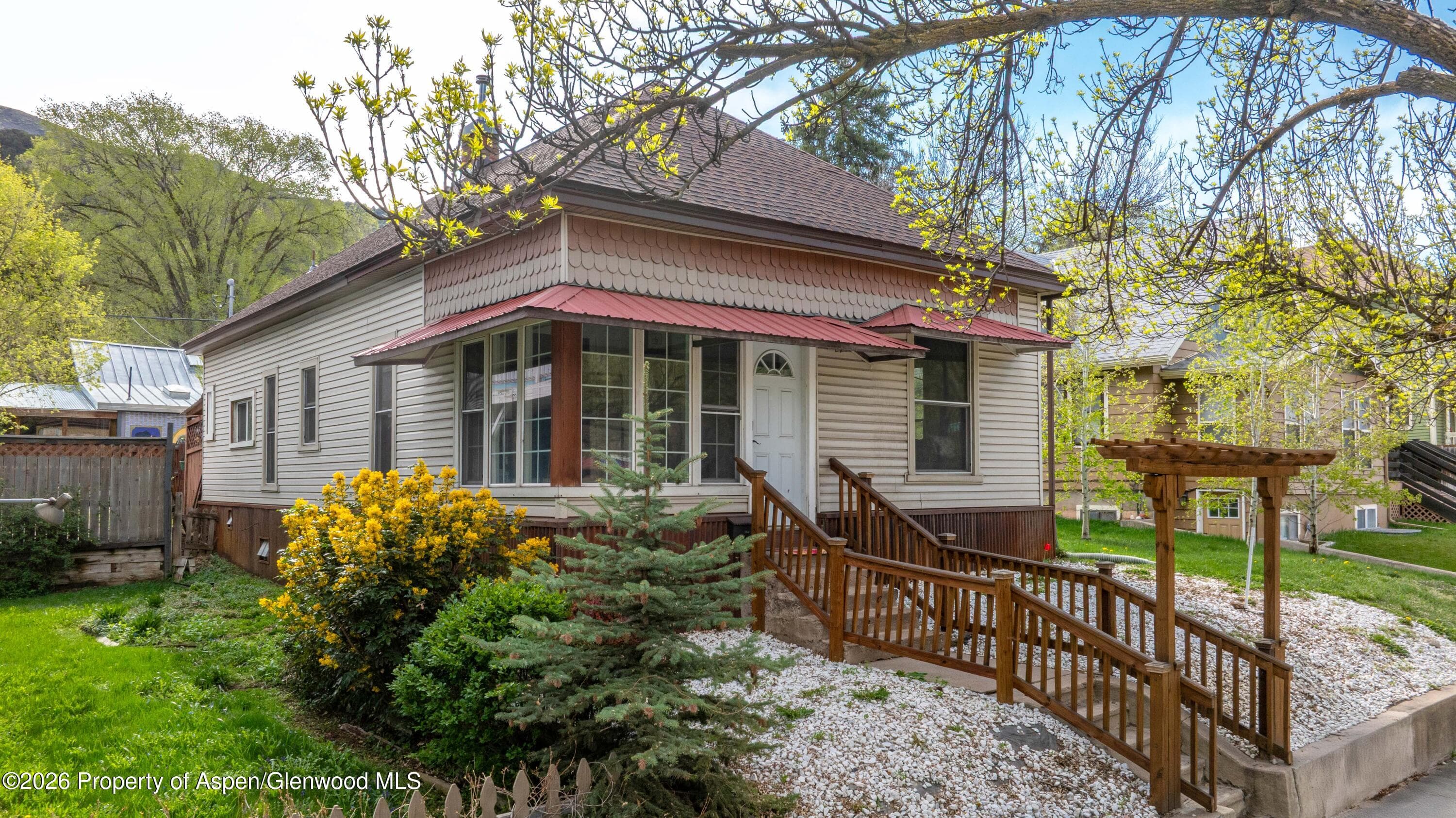 1022 Grand Avenue, Glenwood Springs, CO 81601 - Photo 1