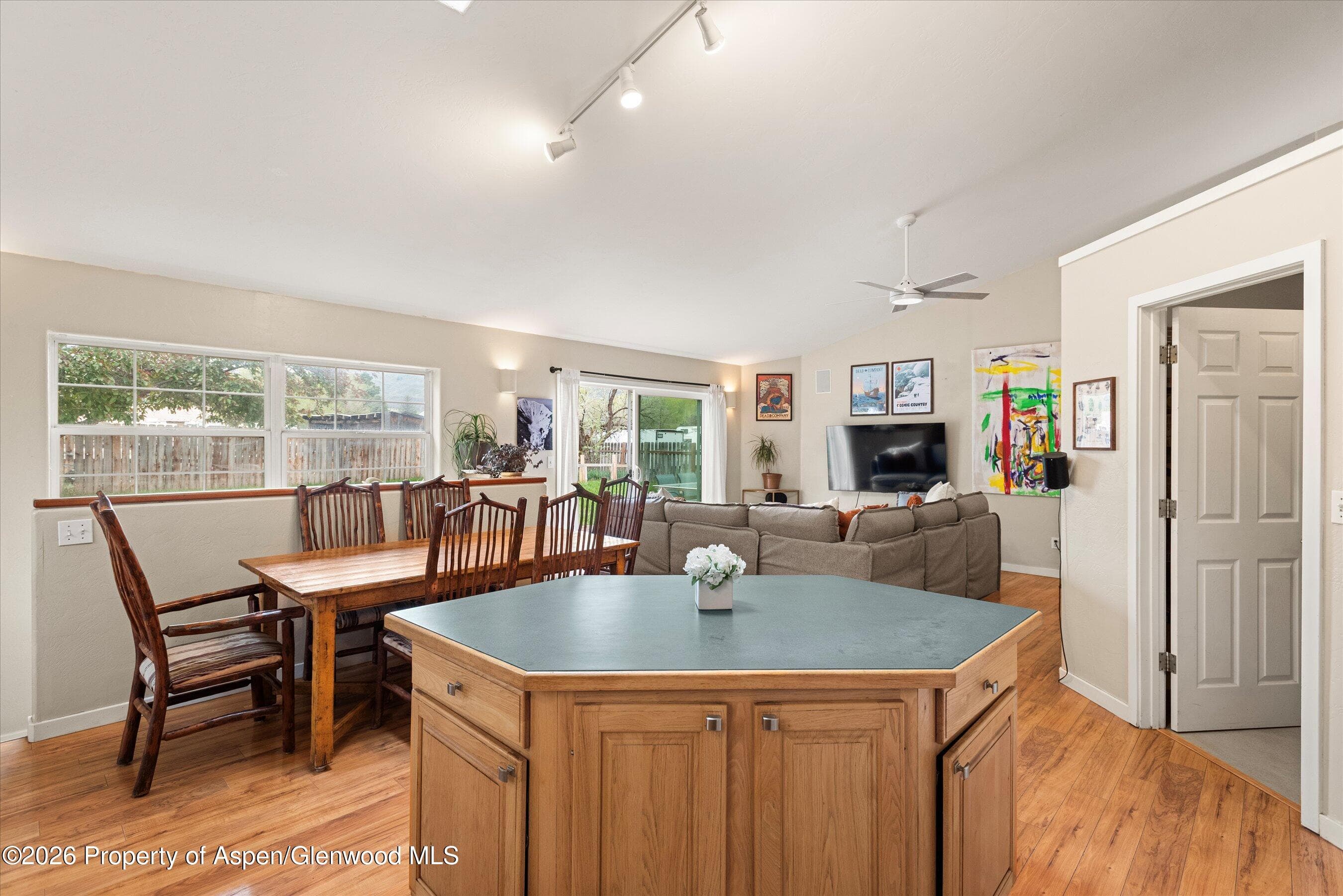 165 Summit Drive - Photo 9