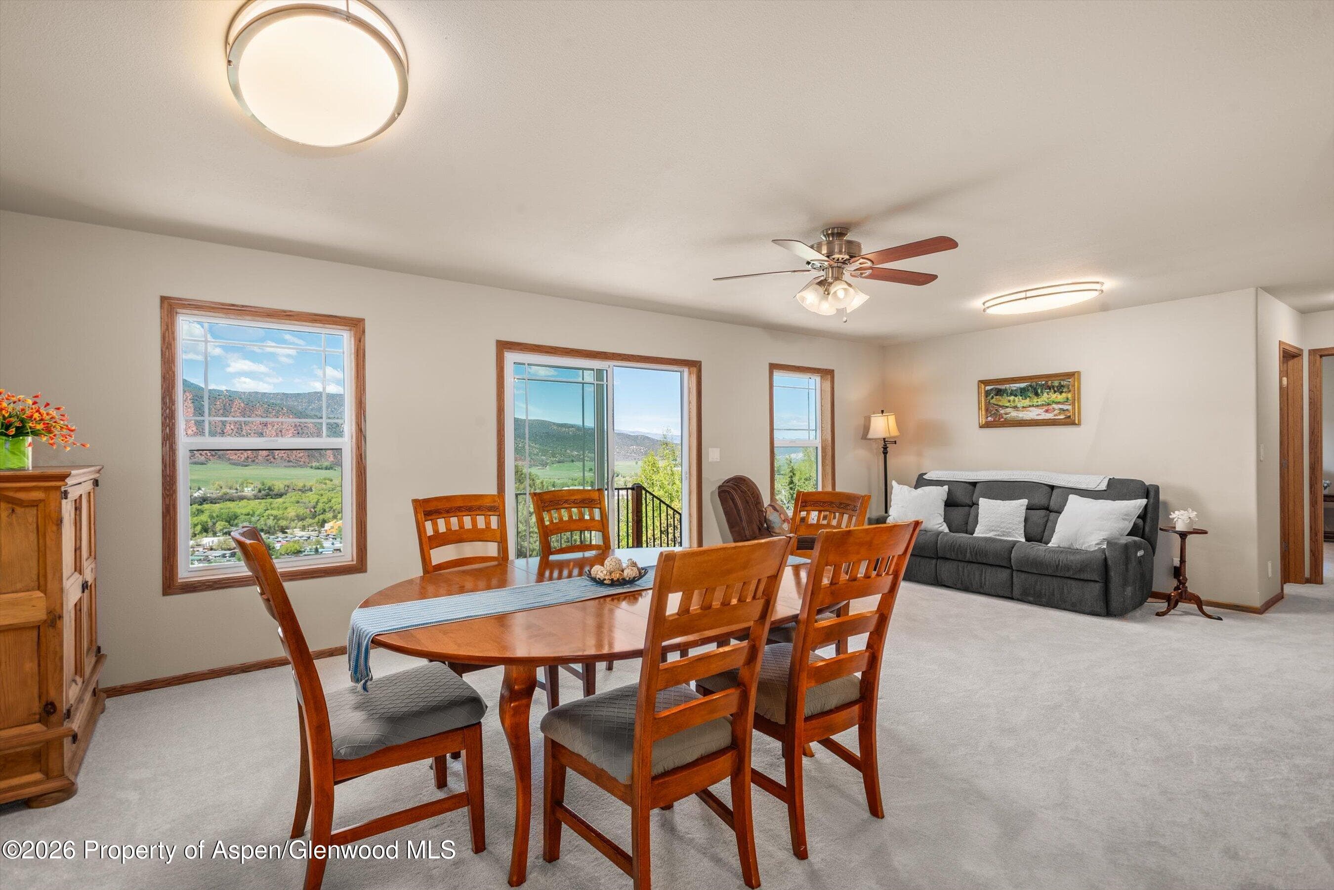 629 Hillcrest Drive - Photo 5
